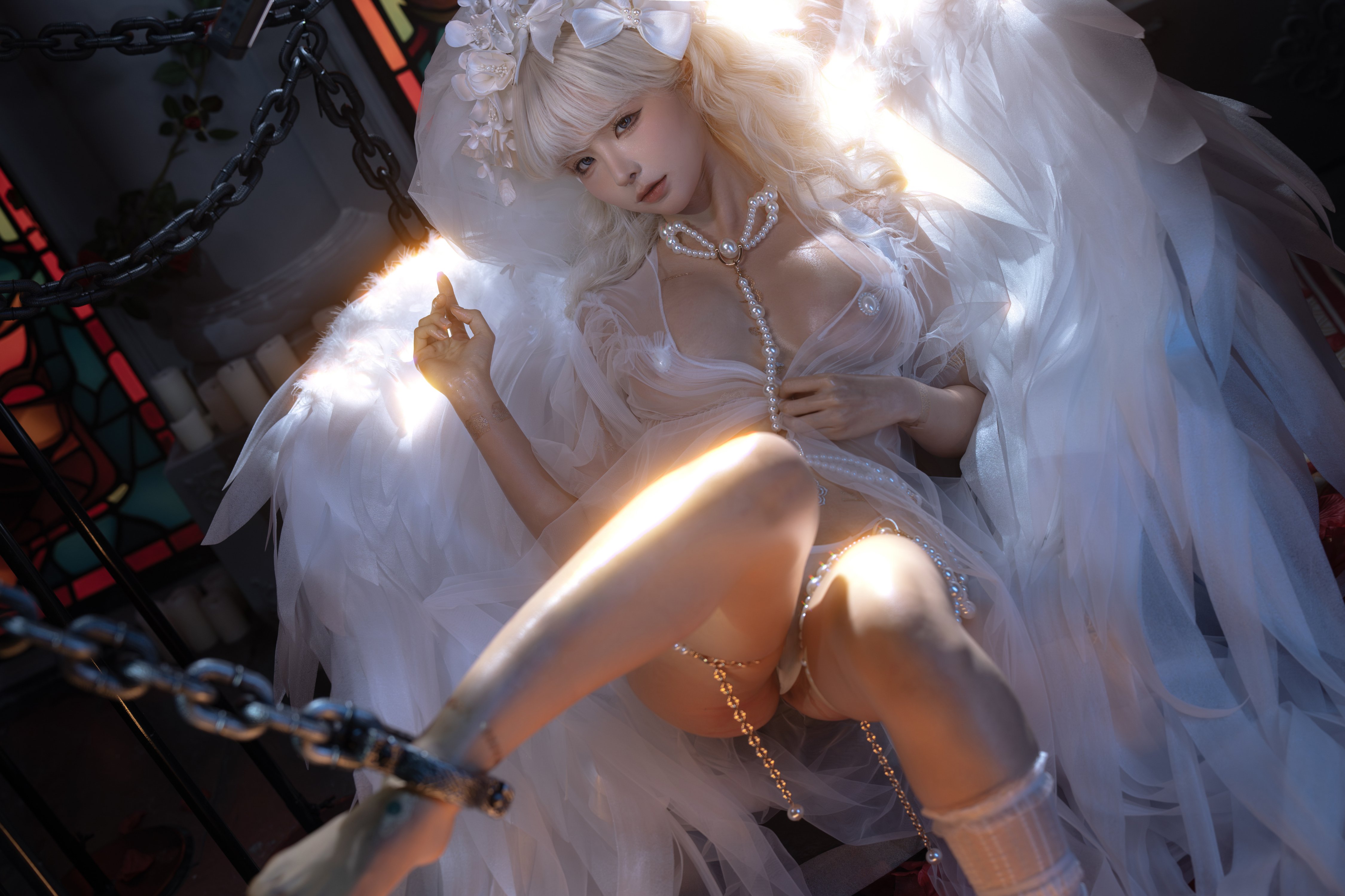 Momo ngu ngốc rơi xuống thiên thần