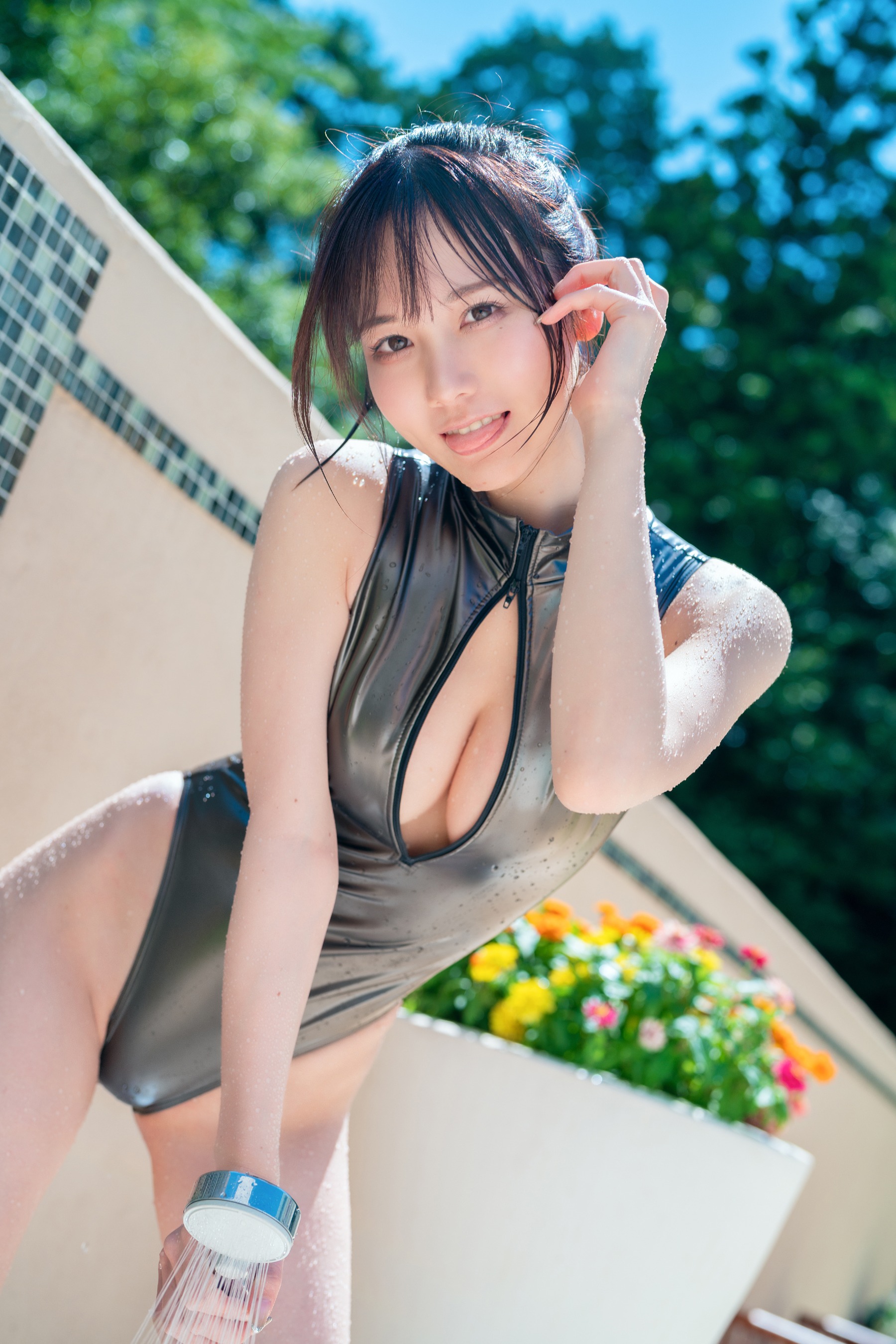 [Kenken] Fantia sau một ngày nắng, bộ đồ bơi cạnh tranh