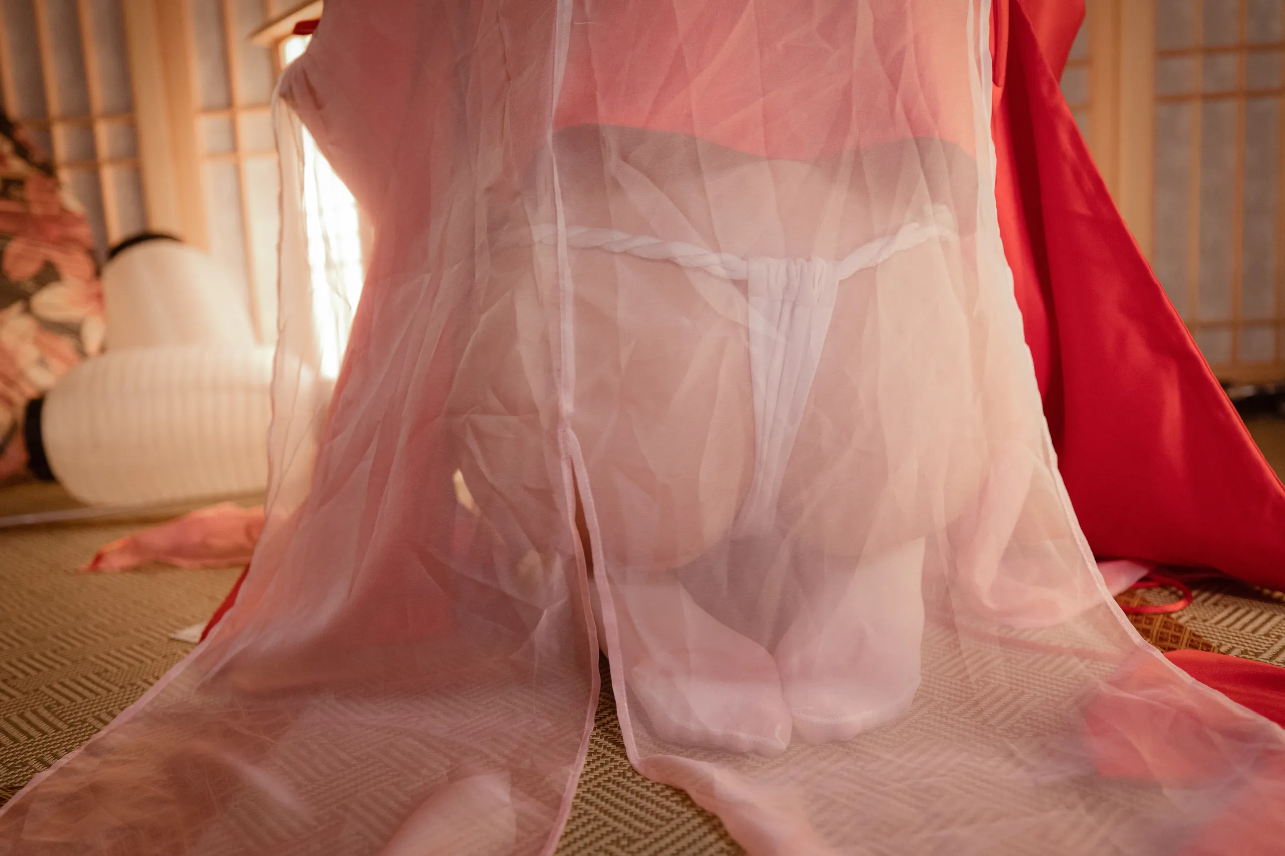 Ah Xun Kaori - Cô gái phù thủy quái thú đen