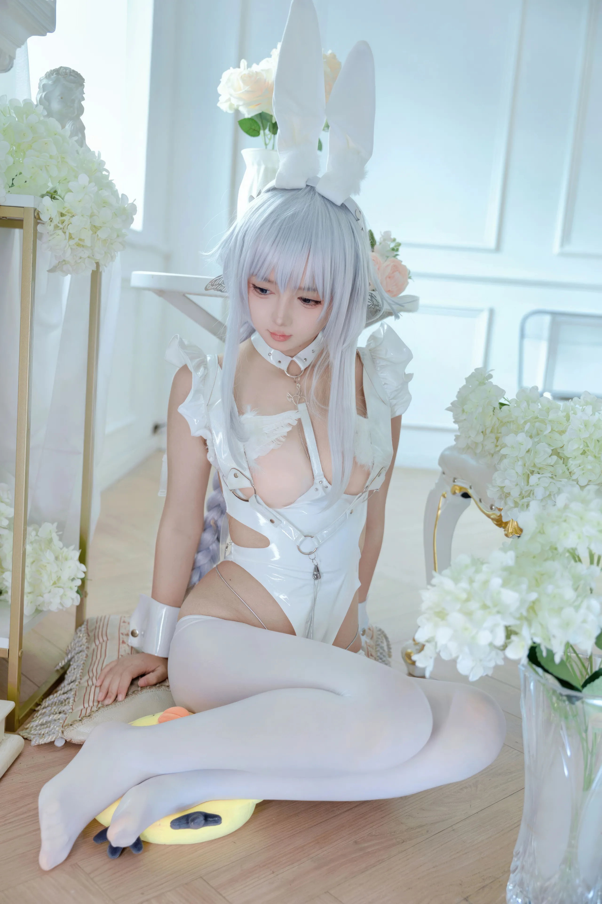 Bạn có thích Ali - Azur Blue Route Rabbit độc ác