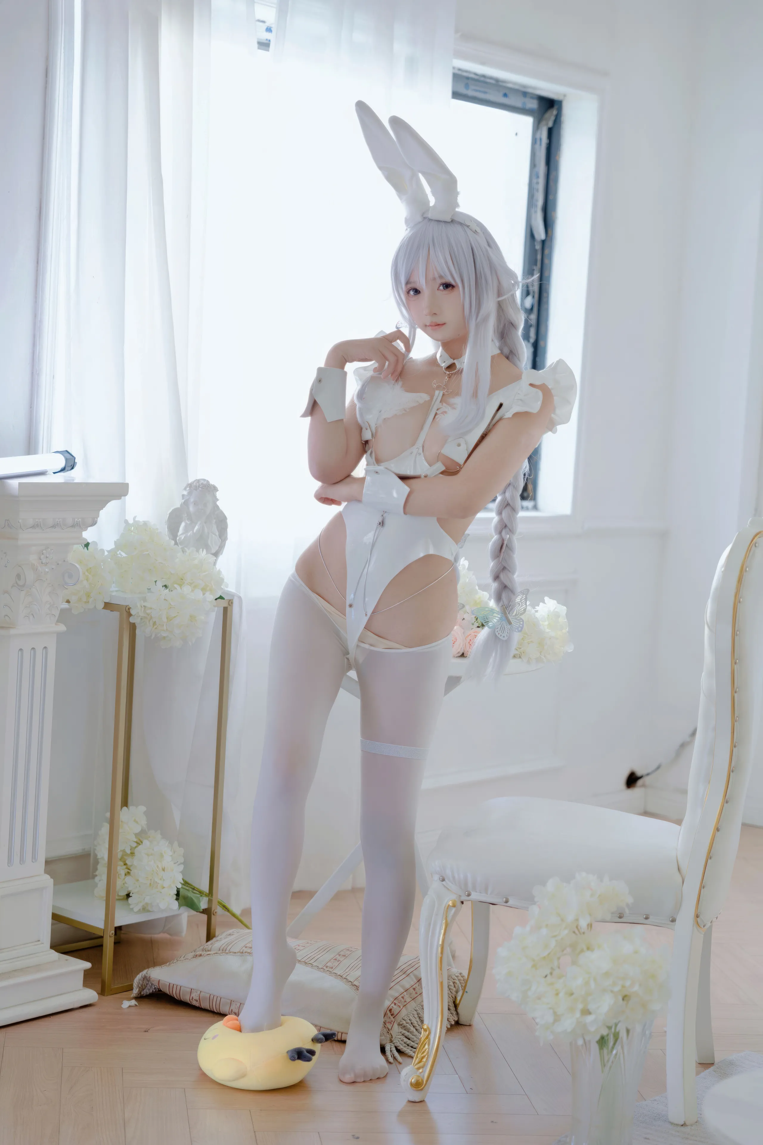 Bạn có thích Ali - Azur Blue Route Rabbit độc ác