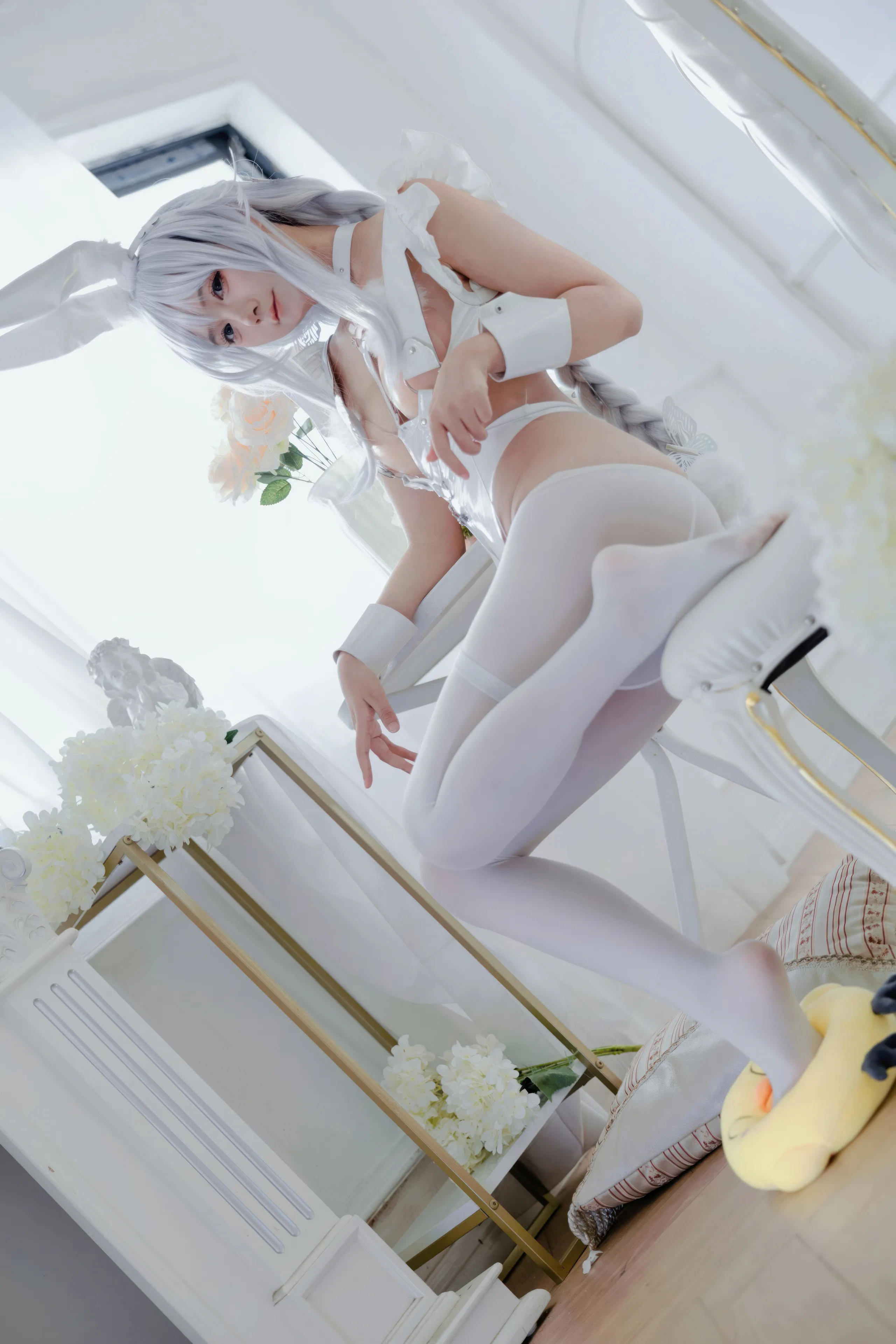 Bạn có thích Ali - Azur Blue Route Rabbit độc ác