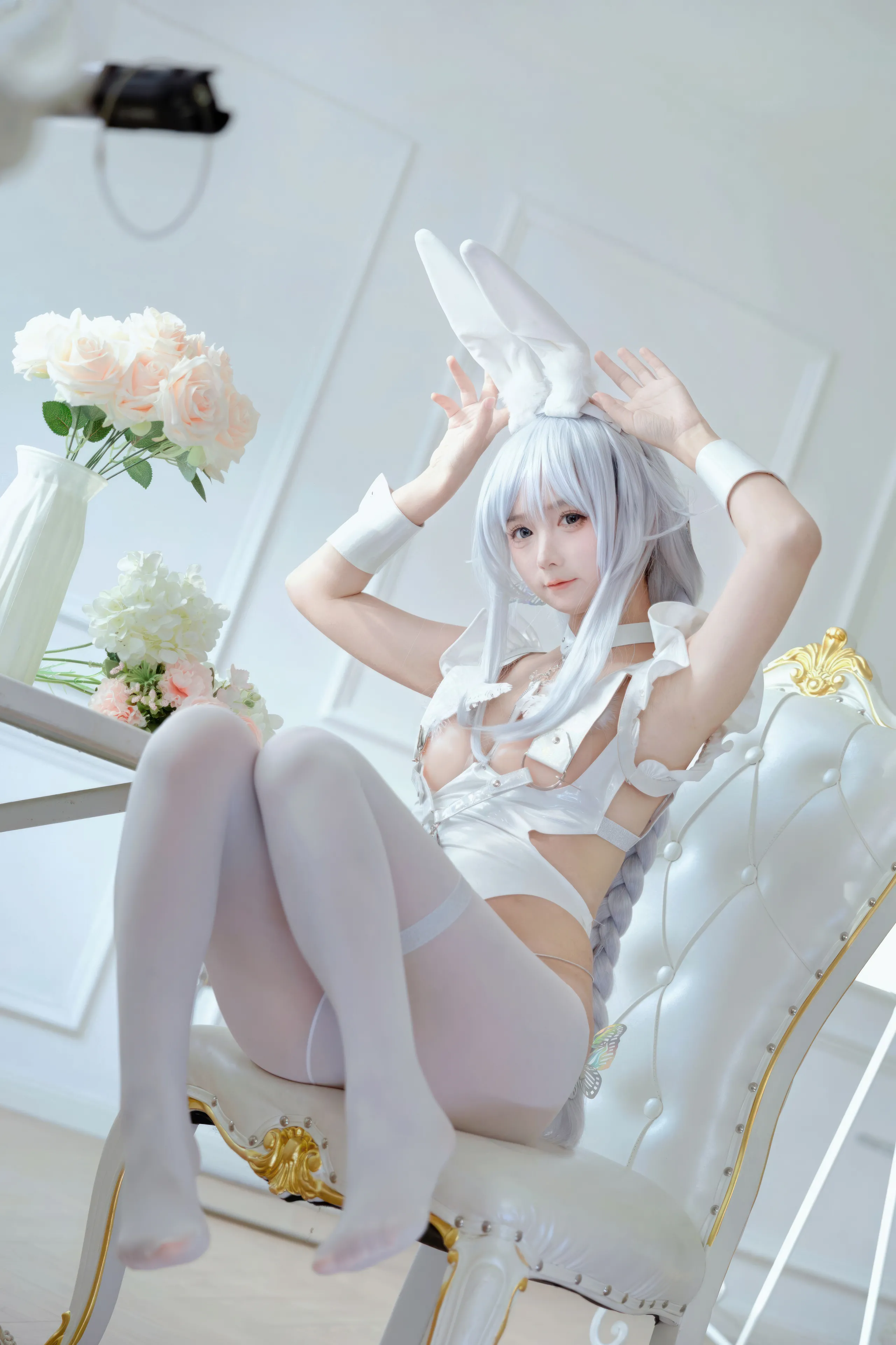 Bạn có thích Ali - Azur Blue Route Rabbit độc ác