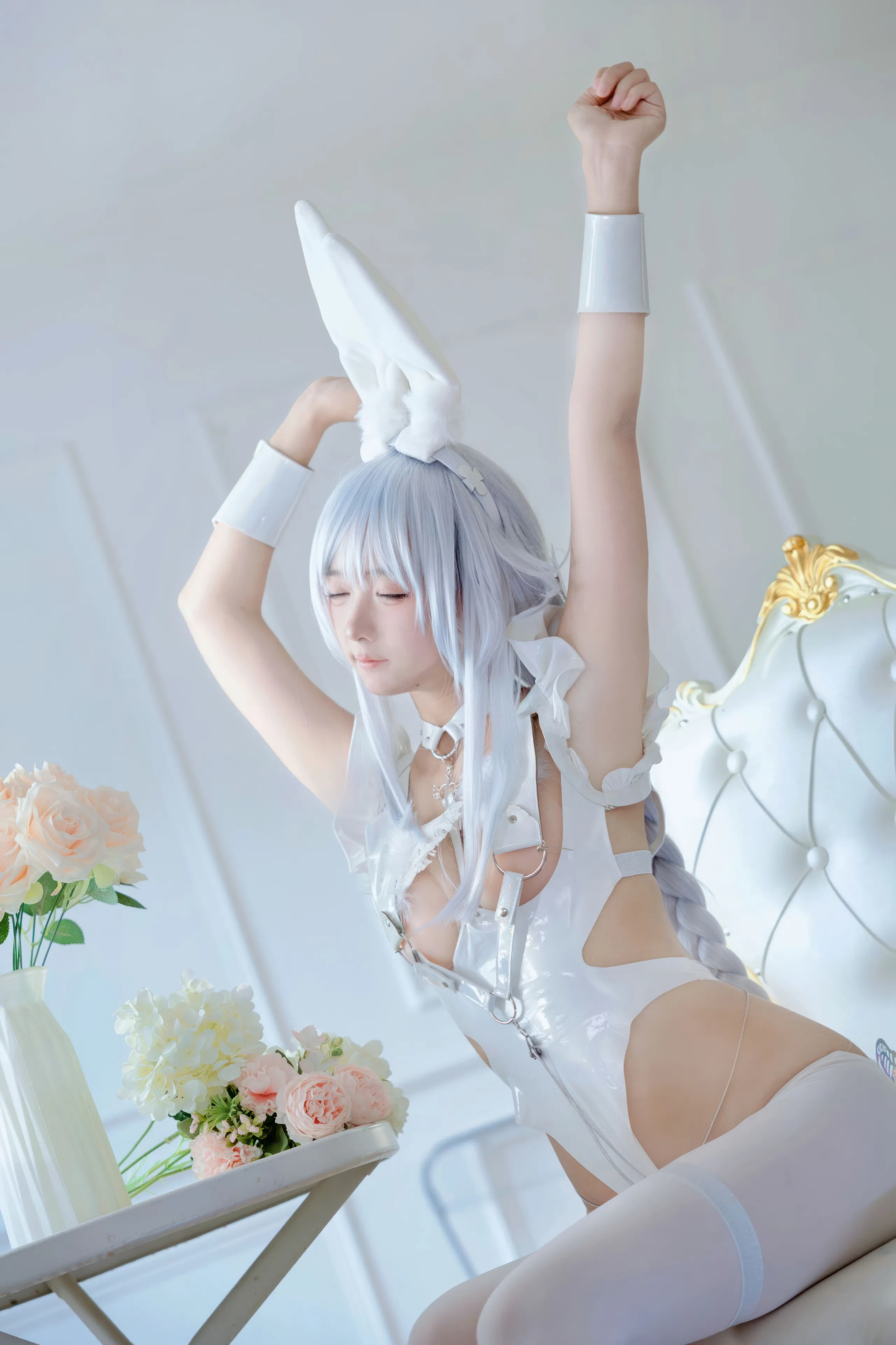 Bạn có thích Ali - Azur Blue Route Rabbit độc ác