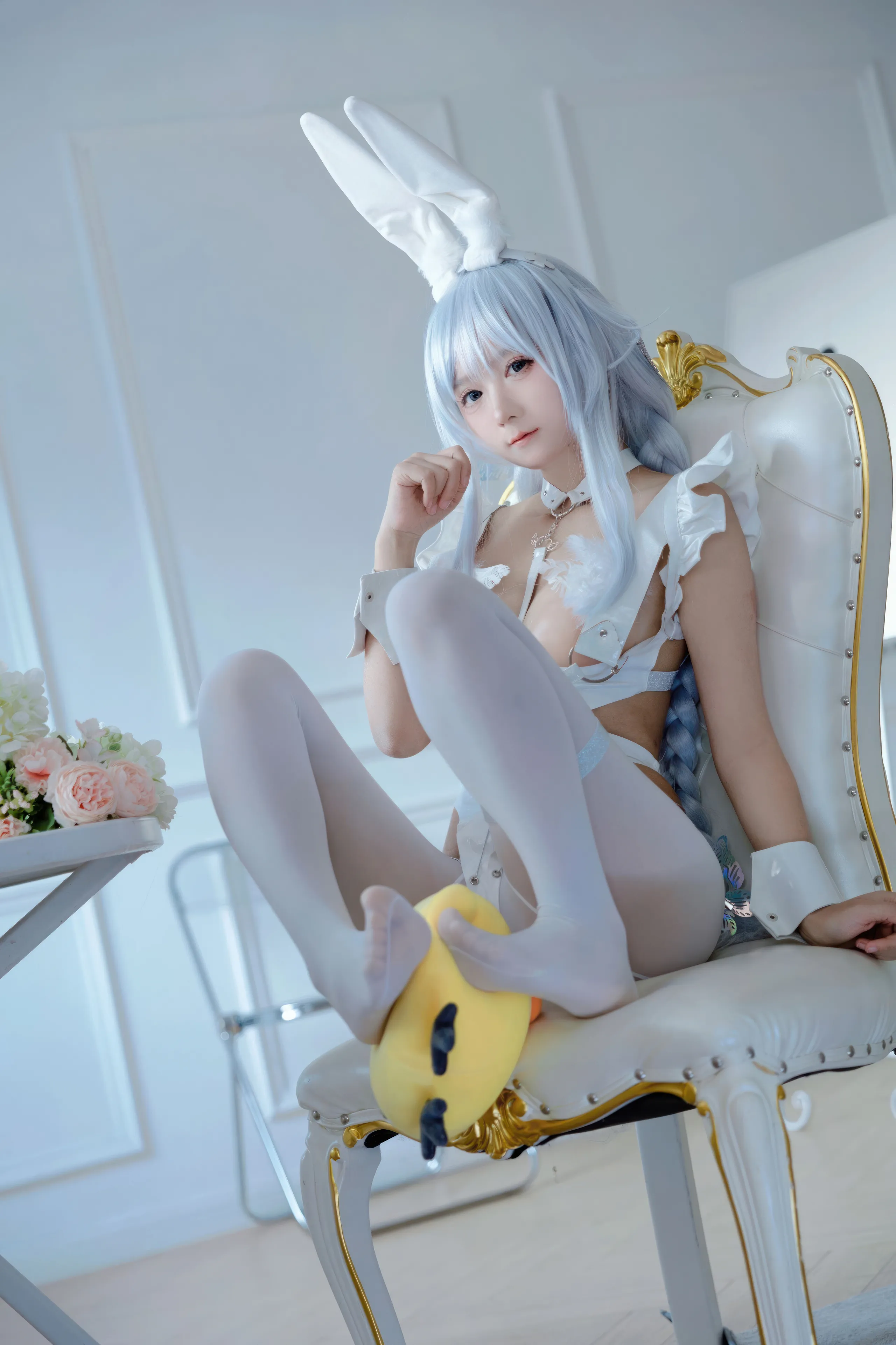 Bạn có thích Ali - Azur Blue Route Rabbit độc ác