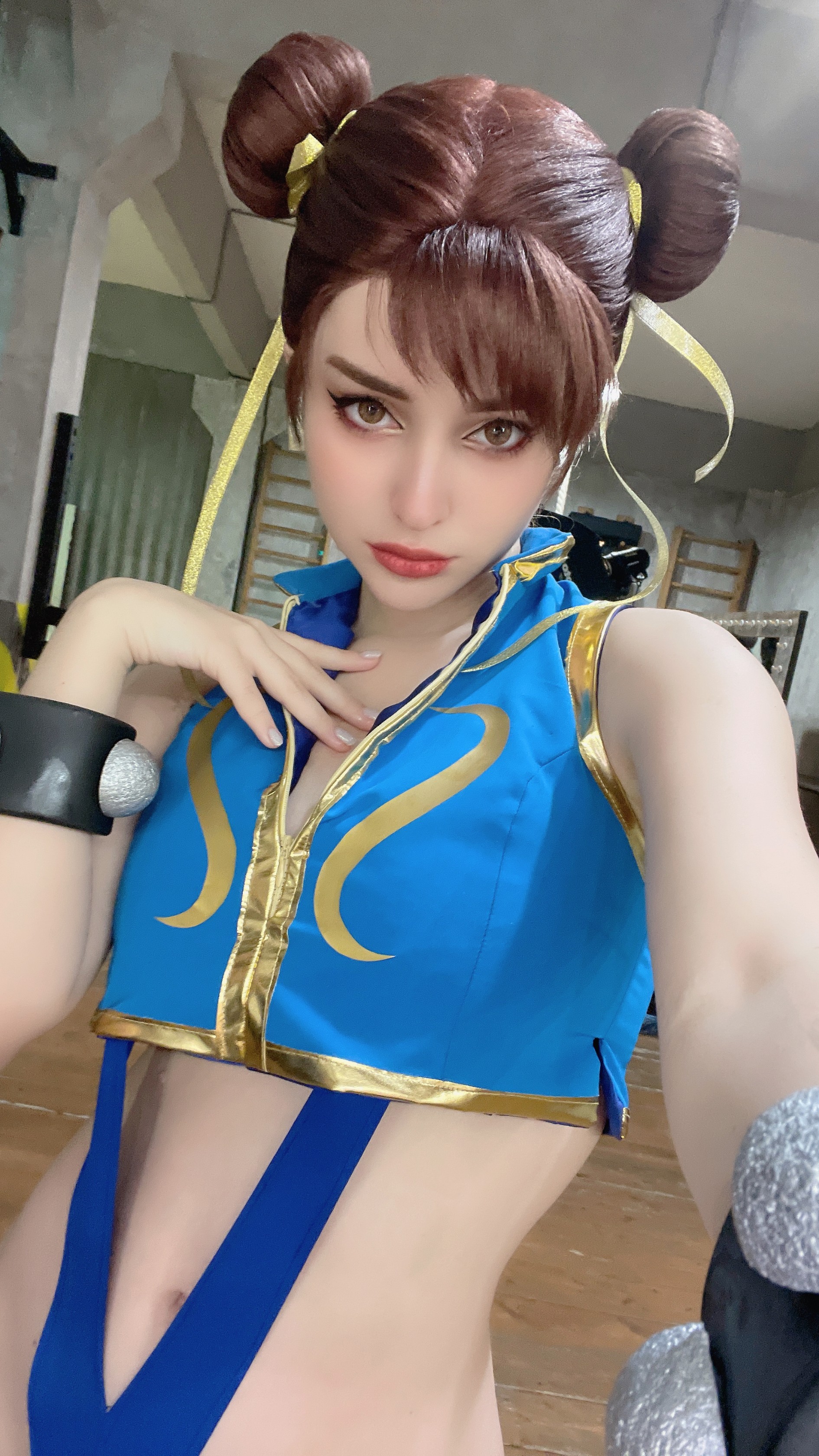 Hologana - chun -li