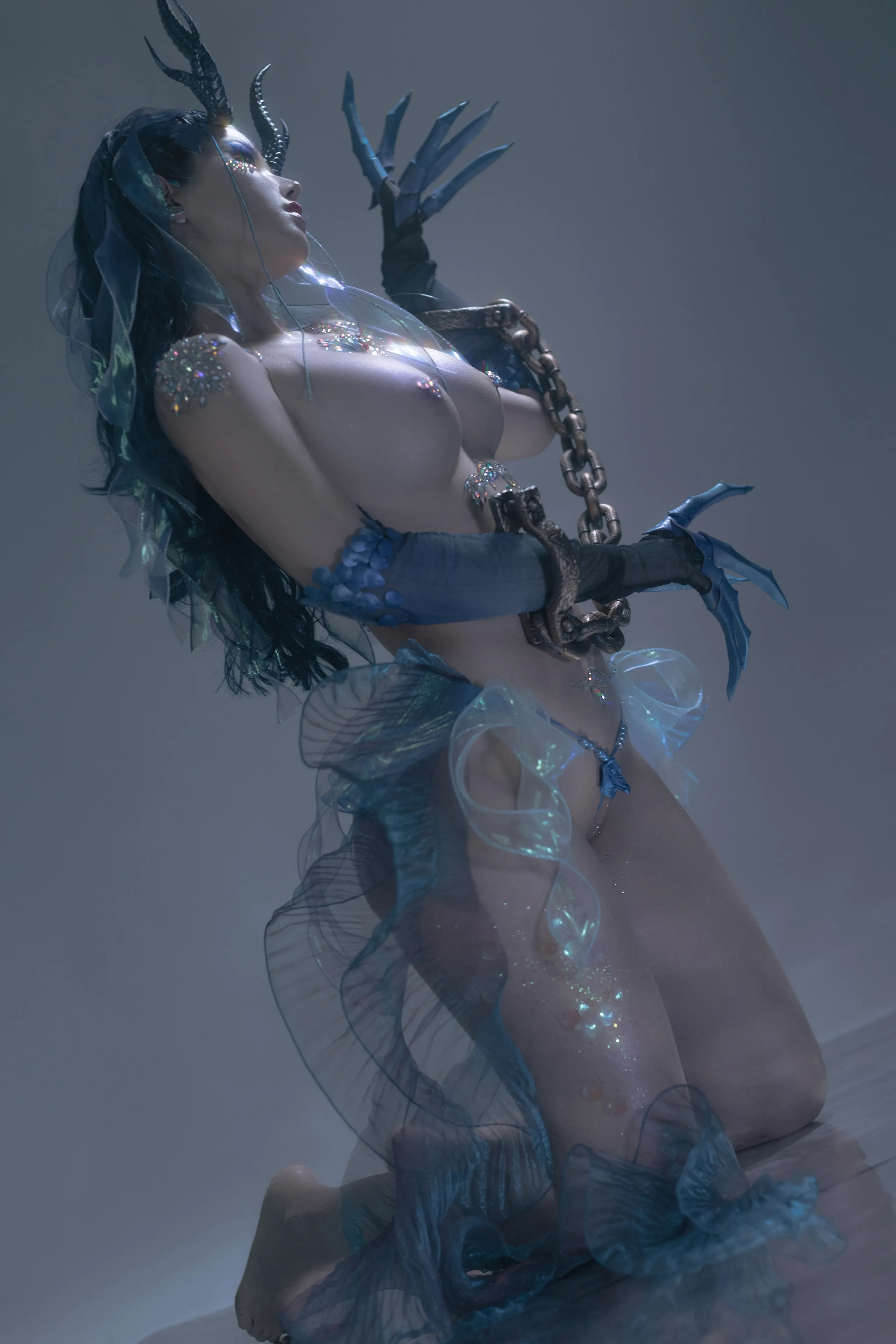 Hợp kim Titan Titi - Vua rồng của Biển Tây Ao Run