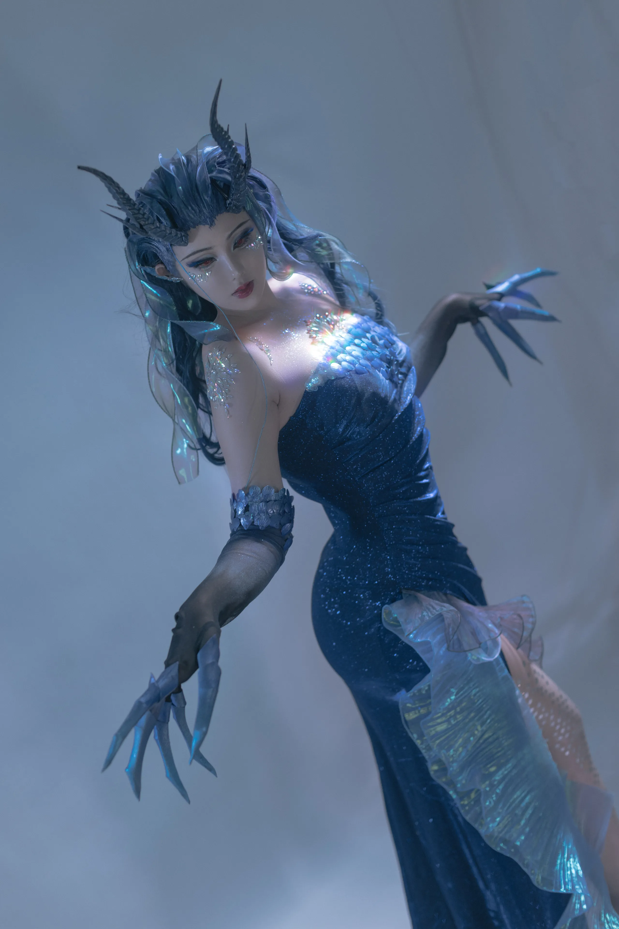 Hợp kim Titan Titi - Vua rồng của Biển Tây Ao Run