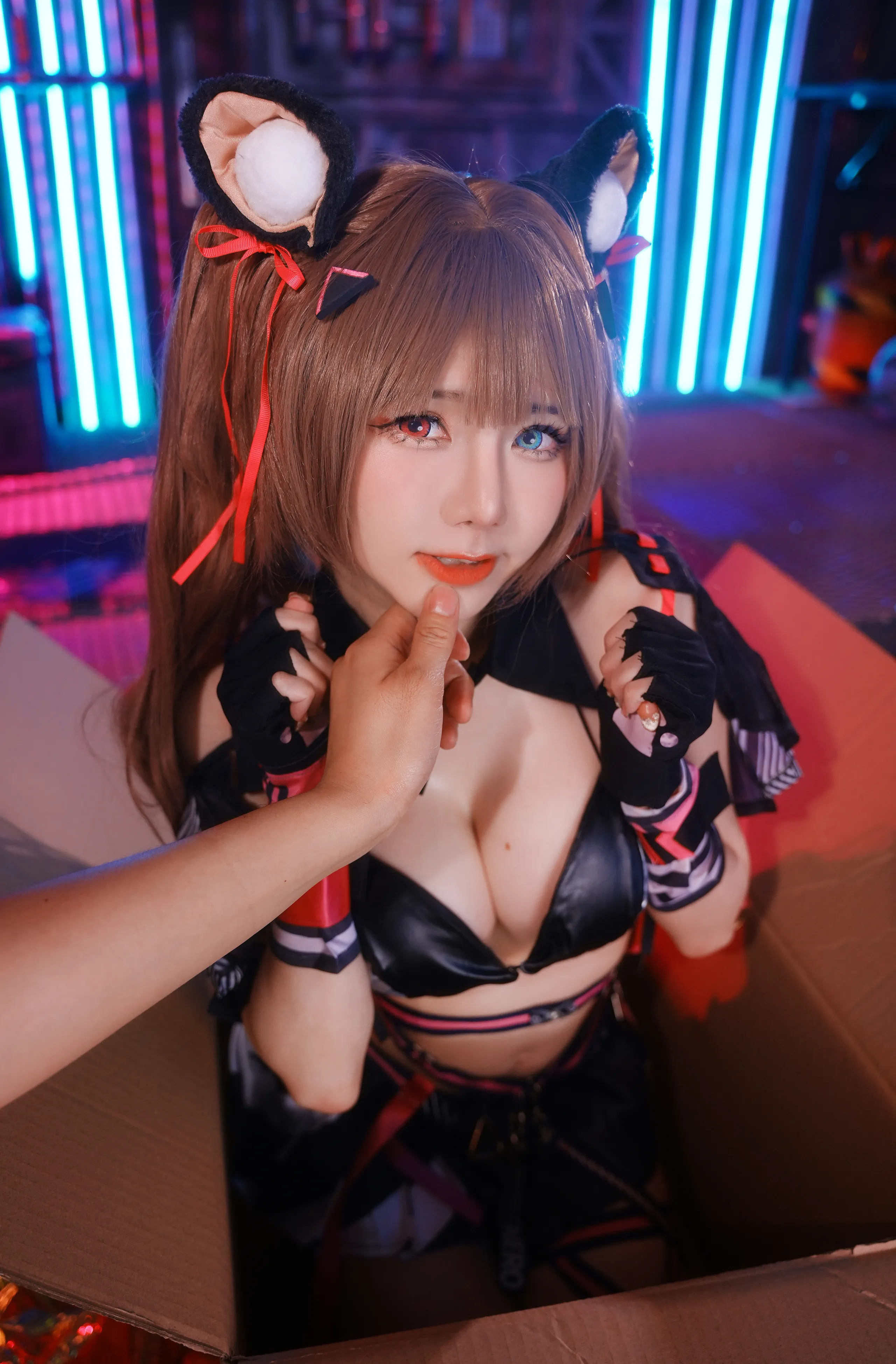 Sally Dorasnow - Nero