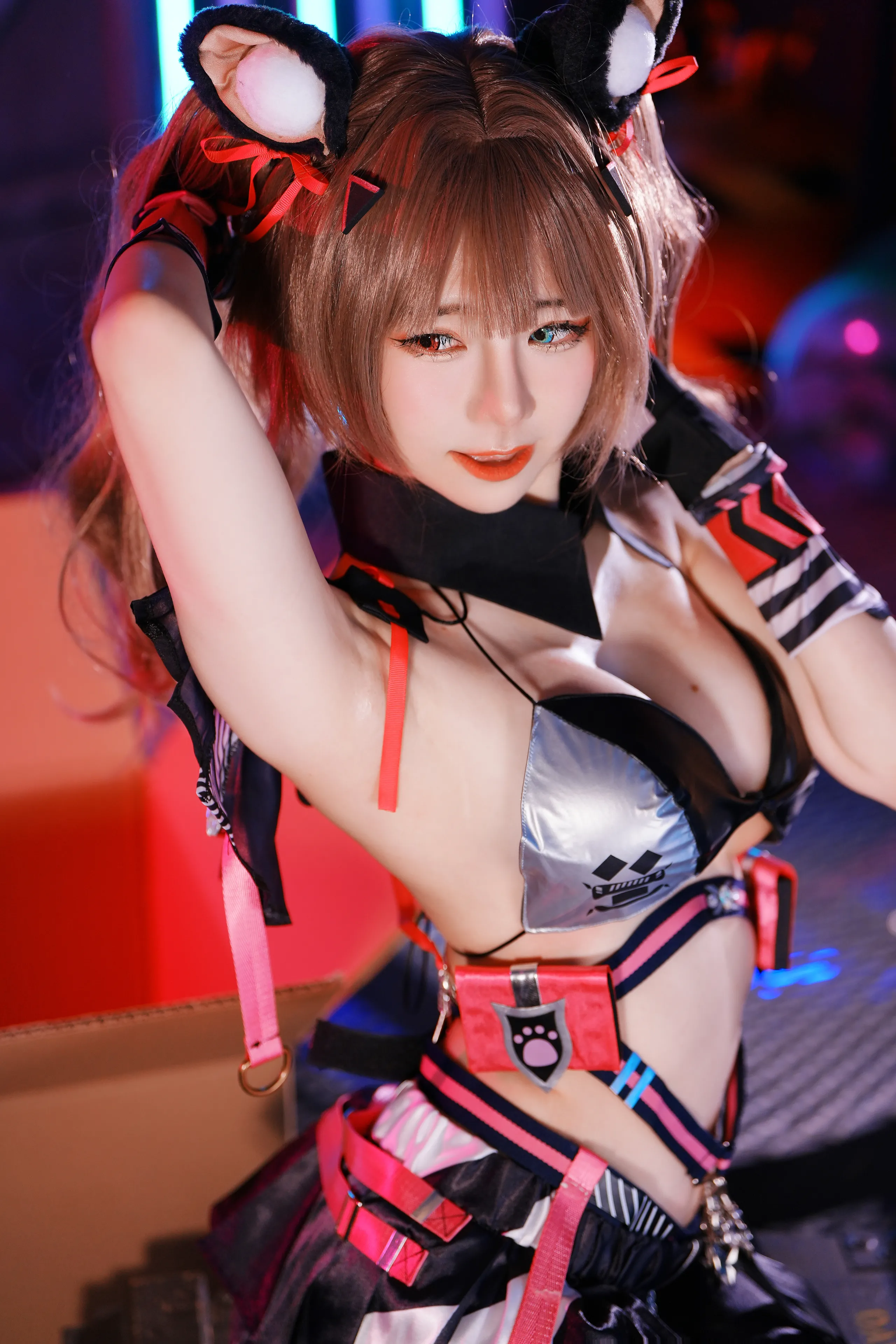 Sally Dorasnow - Nero