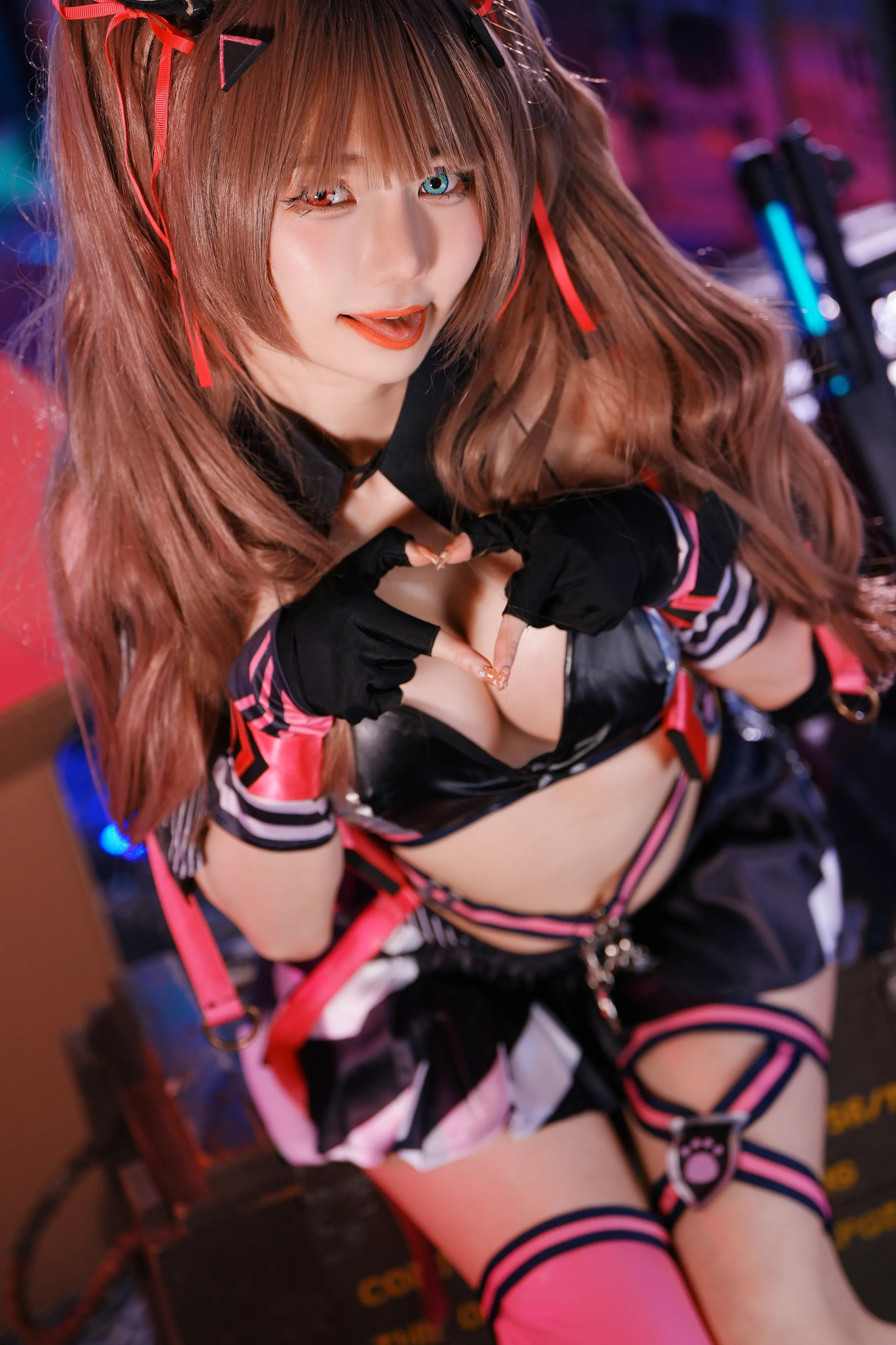 Sally Dorasnow - Nero