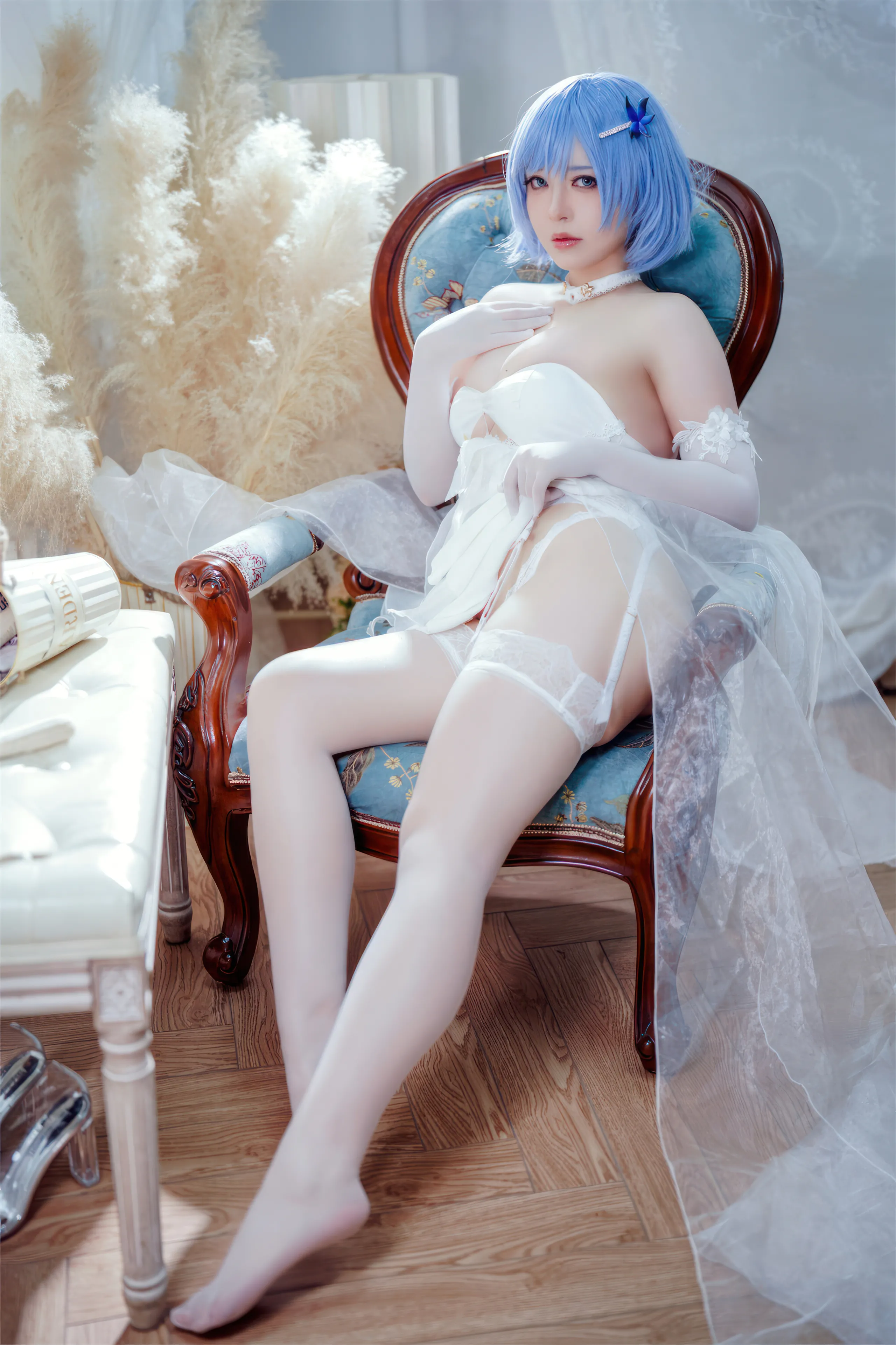 Half-Half-School-Azur Blue Route Melody của chiếc váy kỵ binh trắng