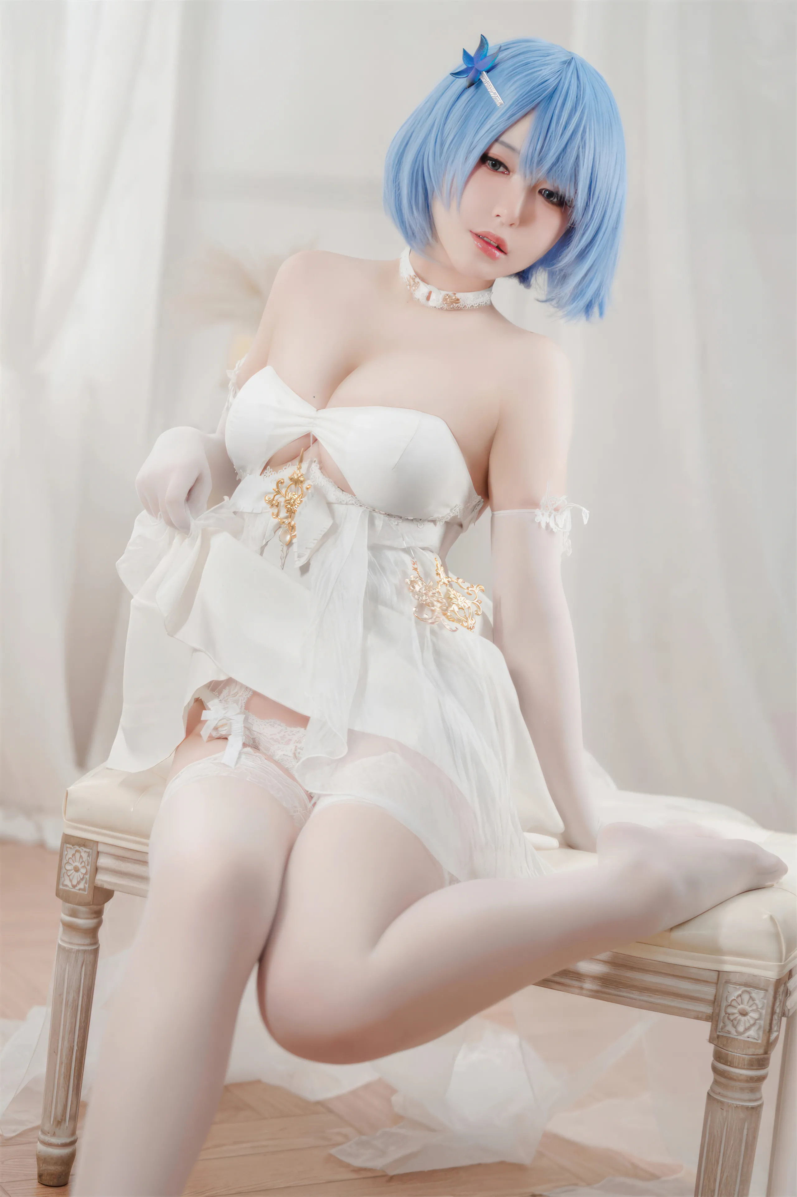 Half-Half-School-Azur Blue Route Melody của chiếc váy kỵ binh trắng