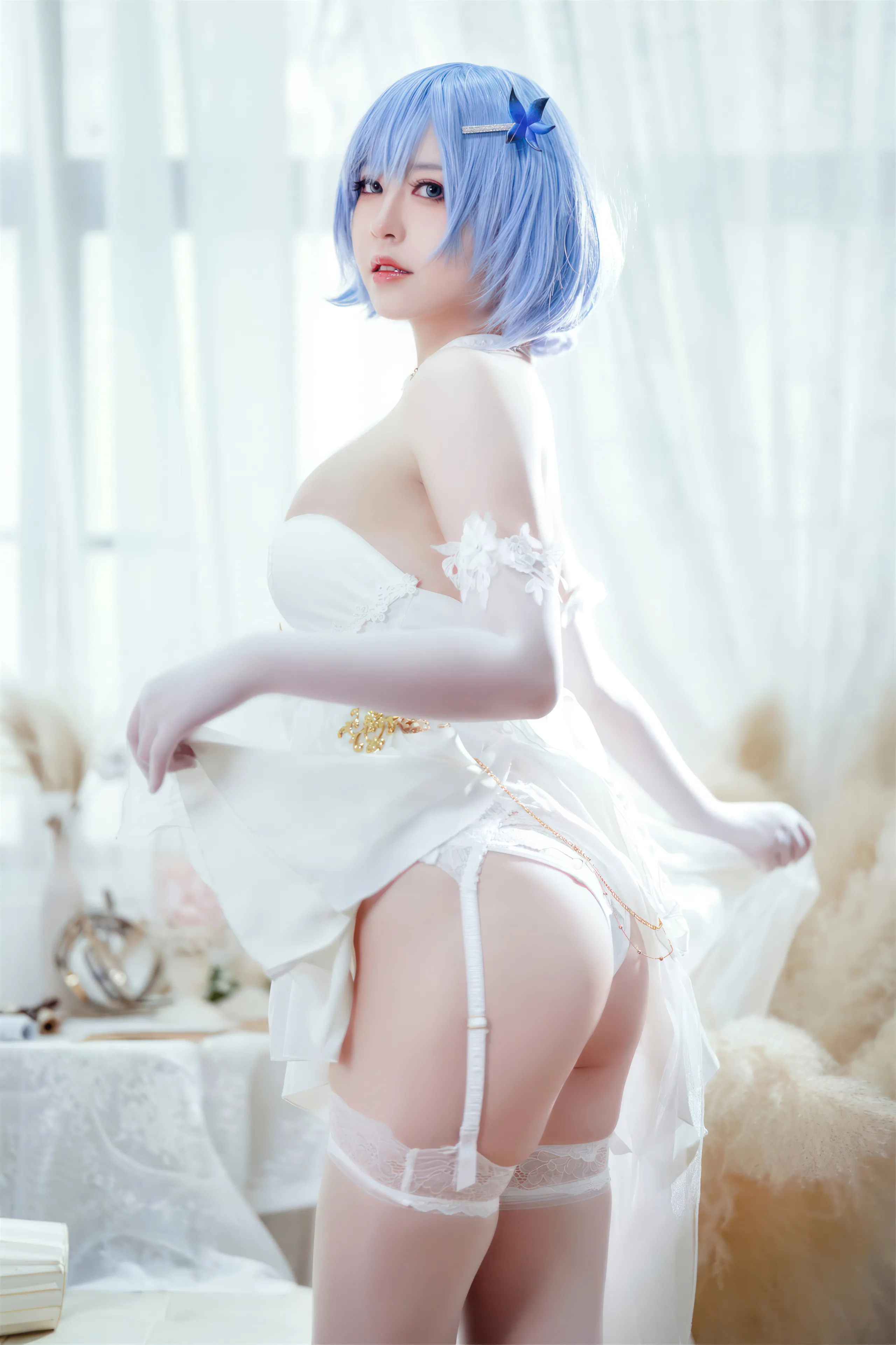 Half-Half-School-Azur Blue Route Melody của chiếc váy kỵ binh trắng