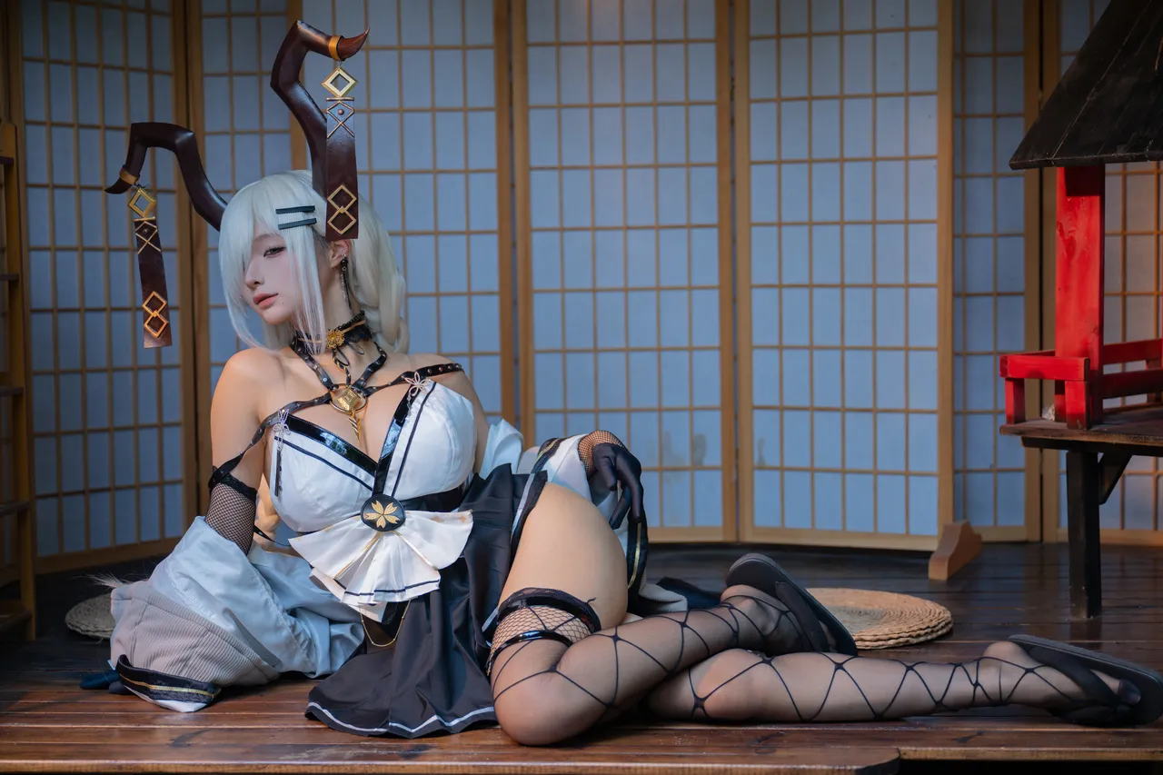 Momo ngu ngốc - Azur Blue Route