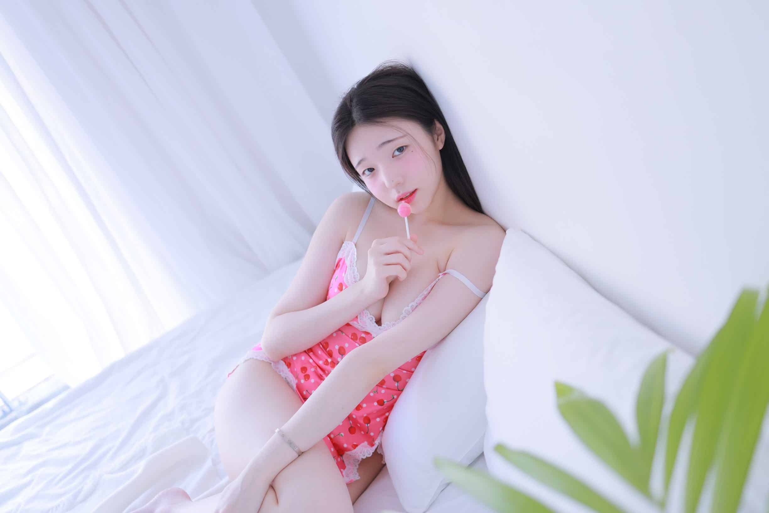 Yeon Woo - kẹo anh đào