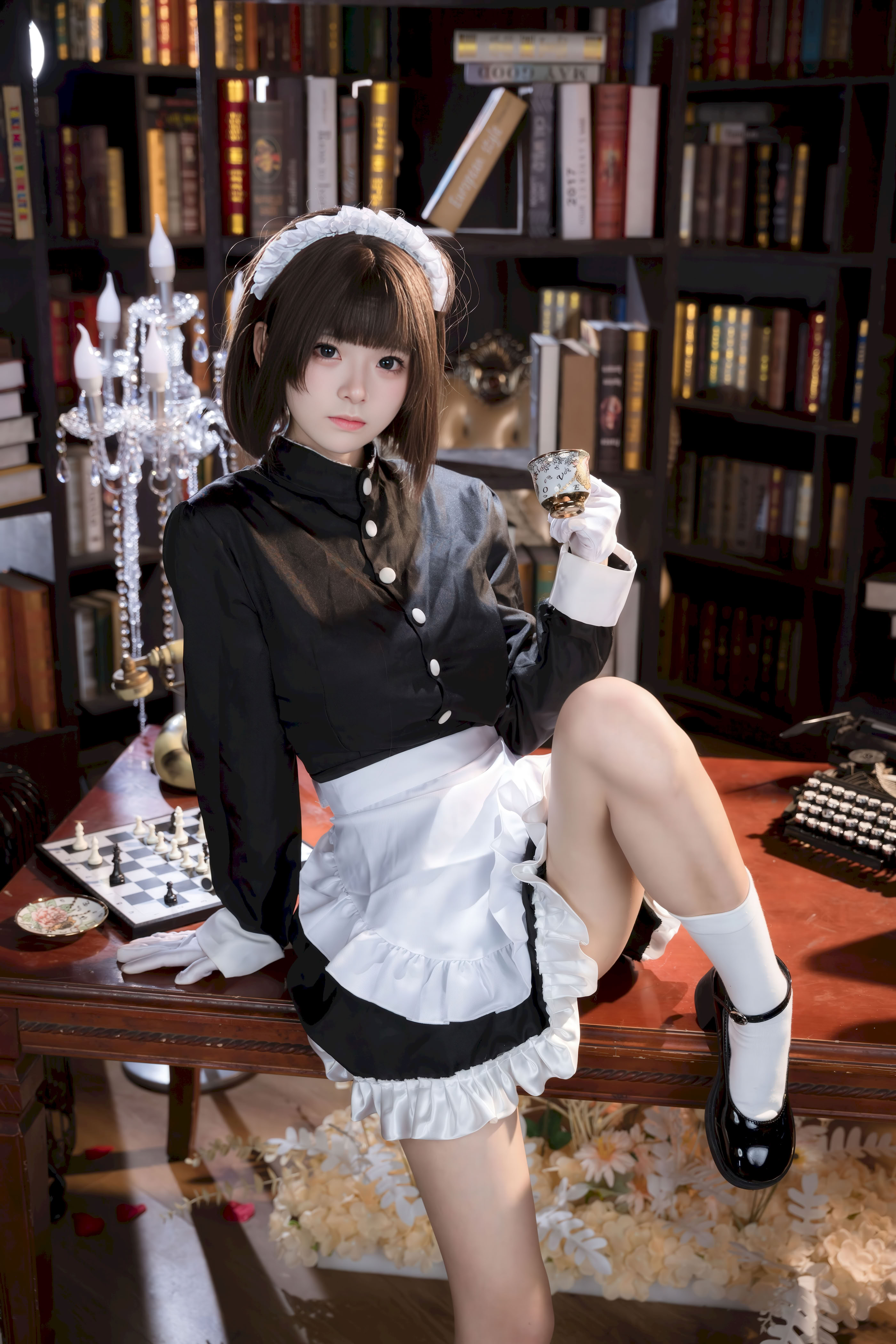 Jiuqi Meow - Liuli Chuanchun [66p]