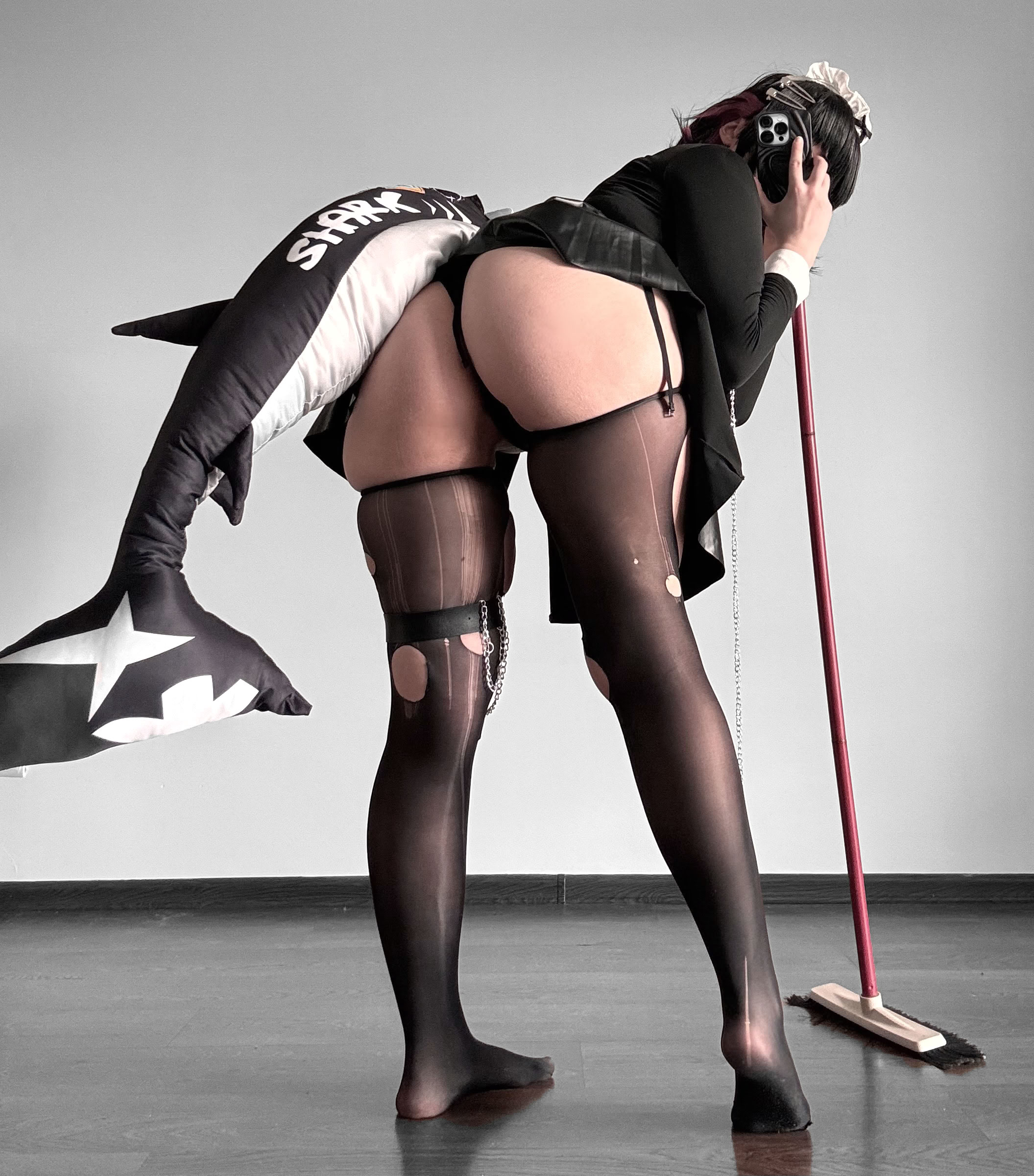 ［Qiandai以宇］Bộ cosplay đầy đủ của cô hầu gái Bratty Ellen + bộ nội y