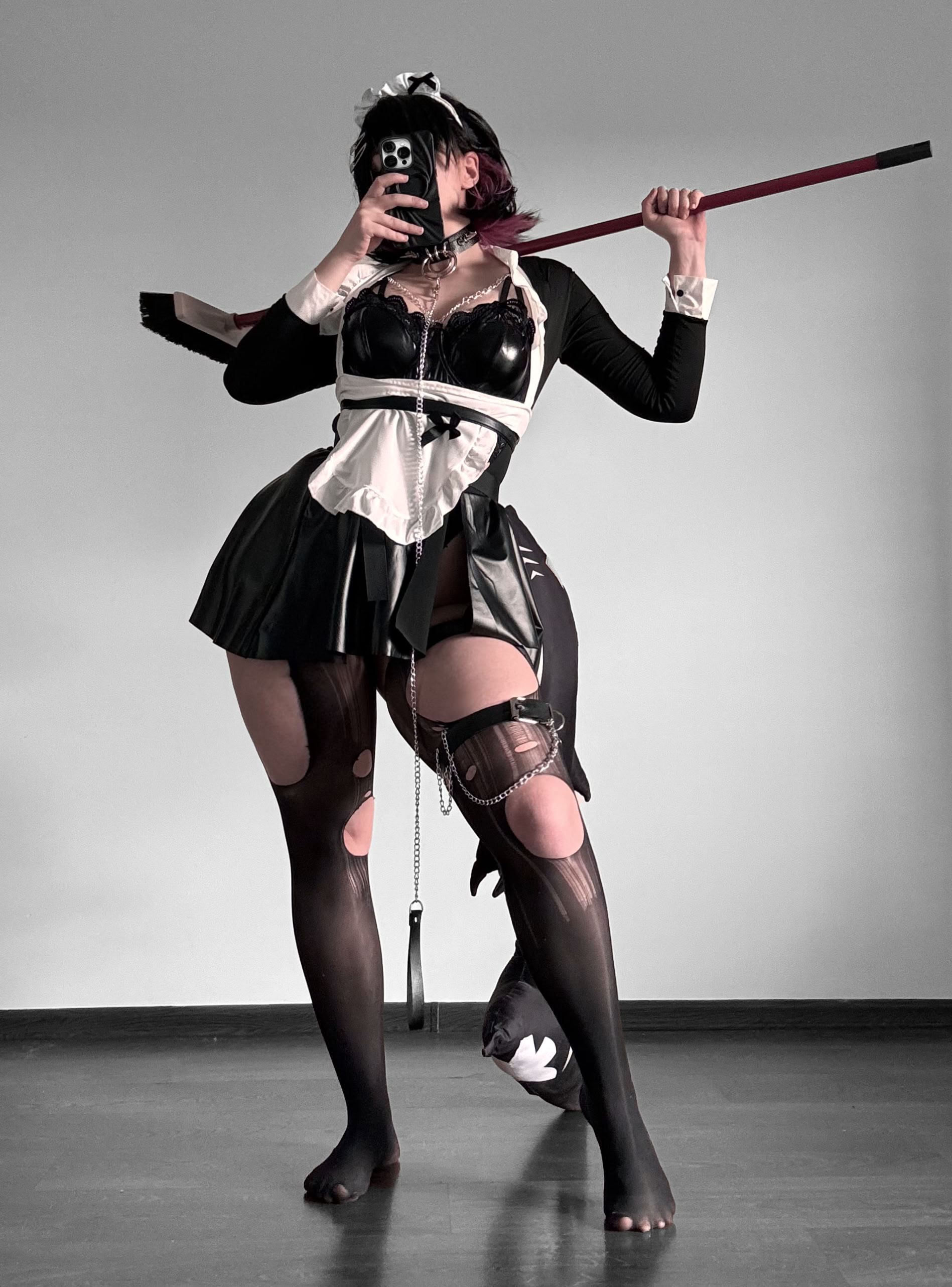 ［Qiandai以宇］Bộ cosplay đầy đủ của cô hầu gái Bratty Ellen + bộ nội y