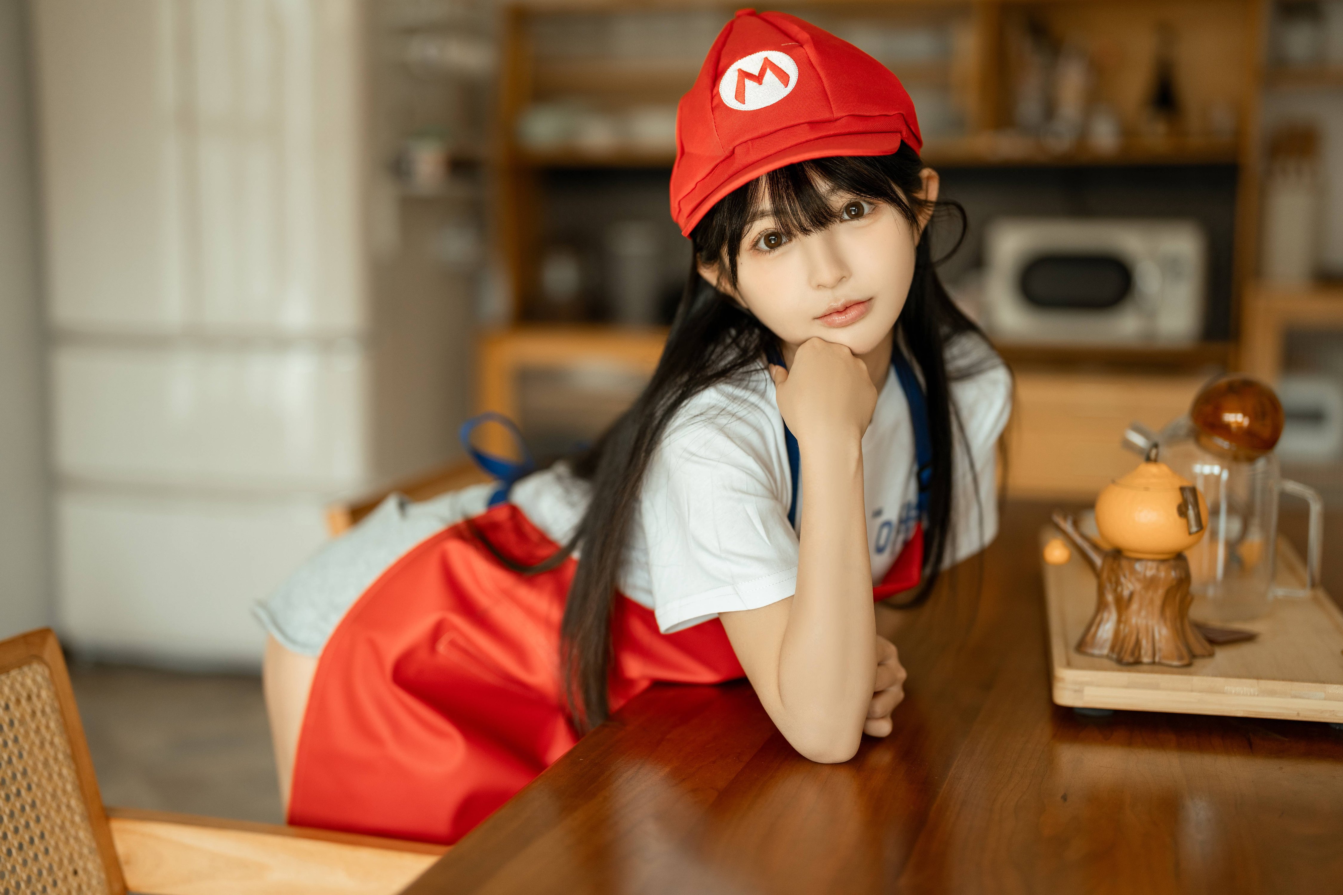 Sakurai Nene – Tạp dề Mario