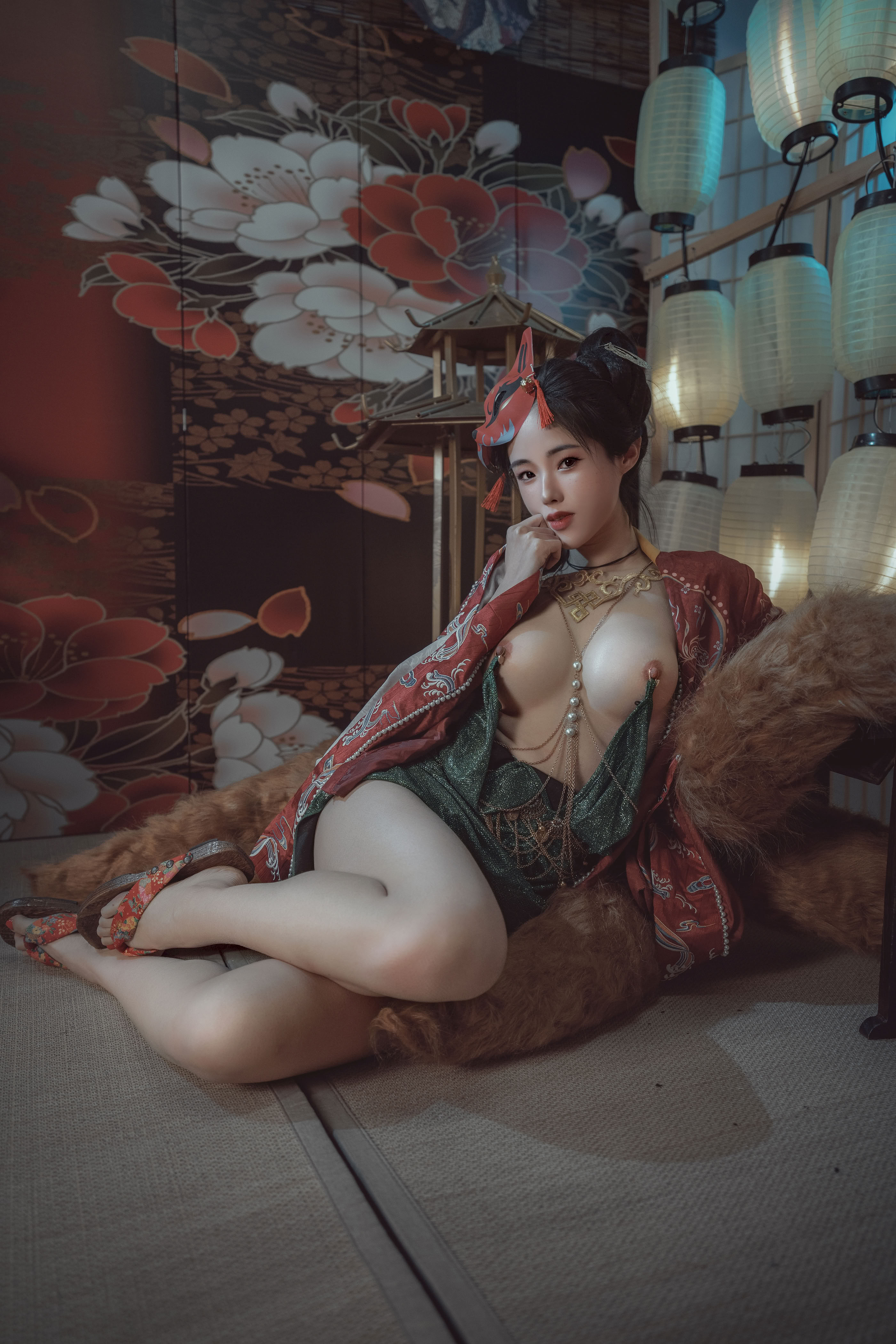 Hợp kim titan TiTi—Qingqiu Red Fox