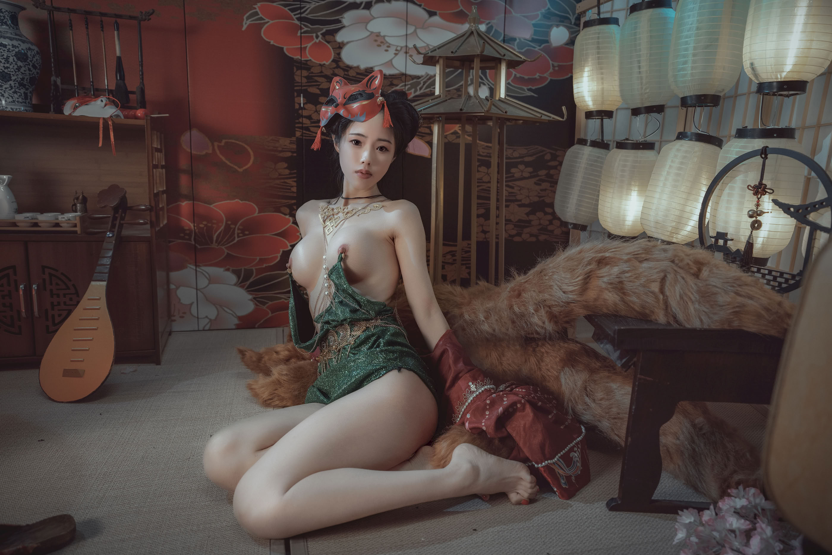 Hợp kim titan TiTi—Qingqiu Red Fox