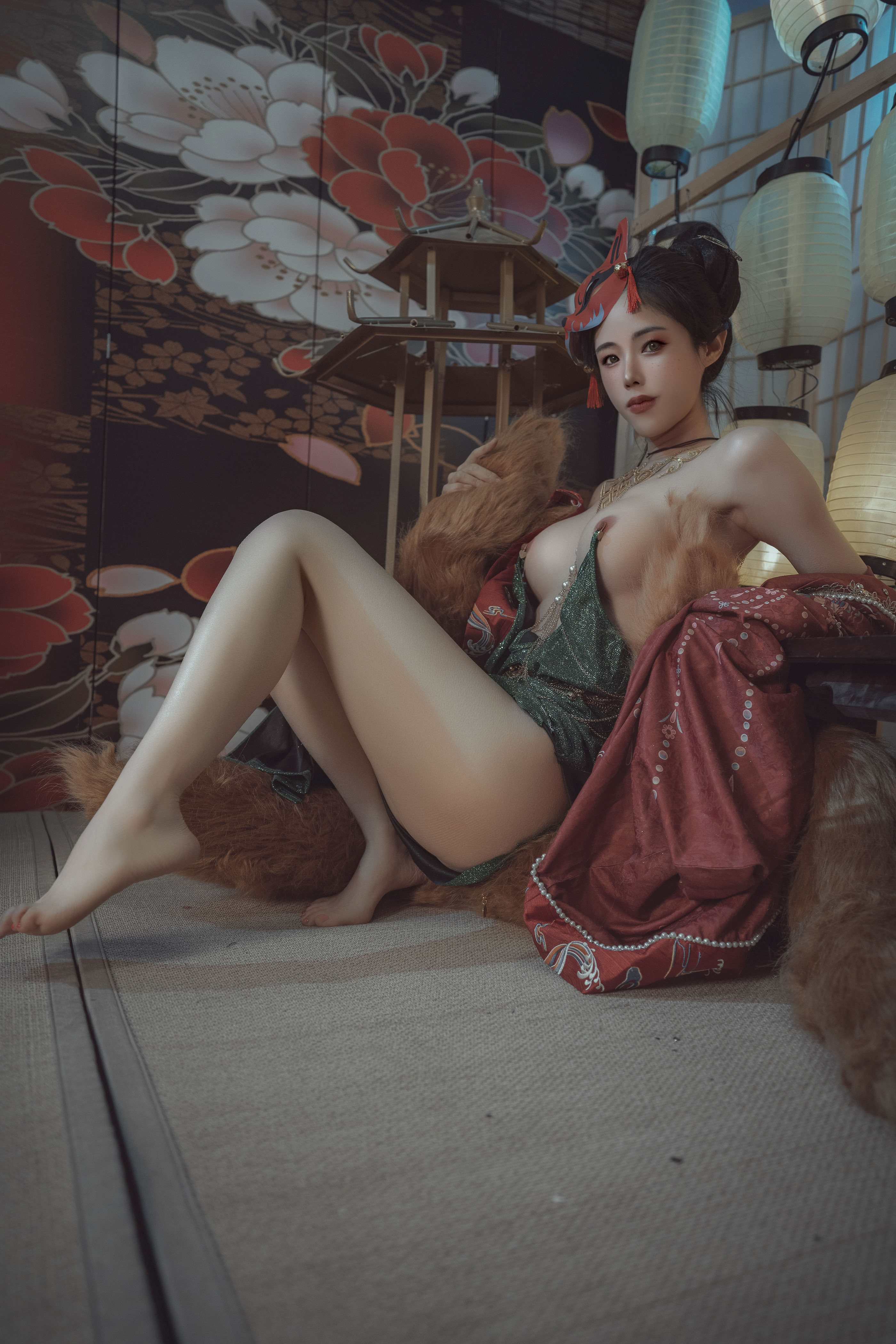 Hợp kim titan TiTi—Qingqiu Red Fox