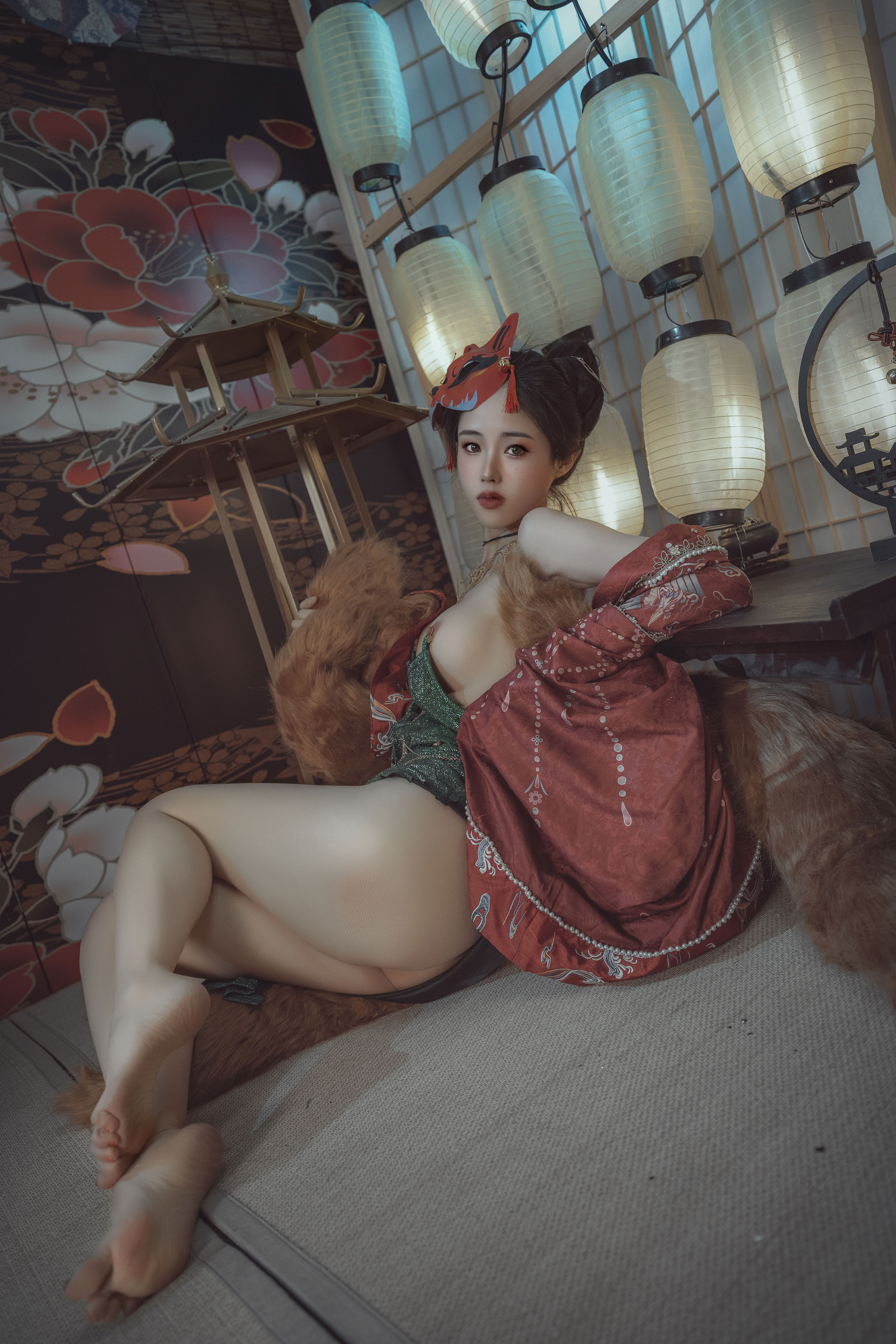 Hợp kim titan TiTi—Qingqiu Red Fox