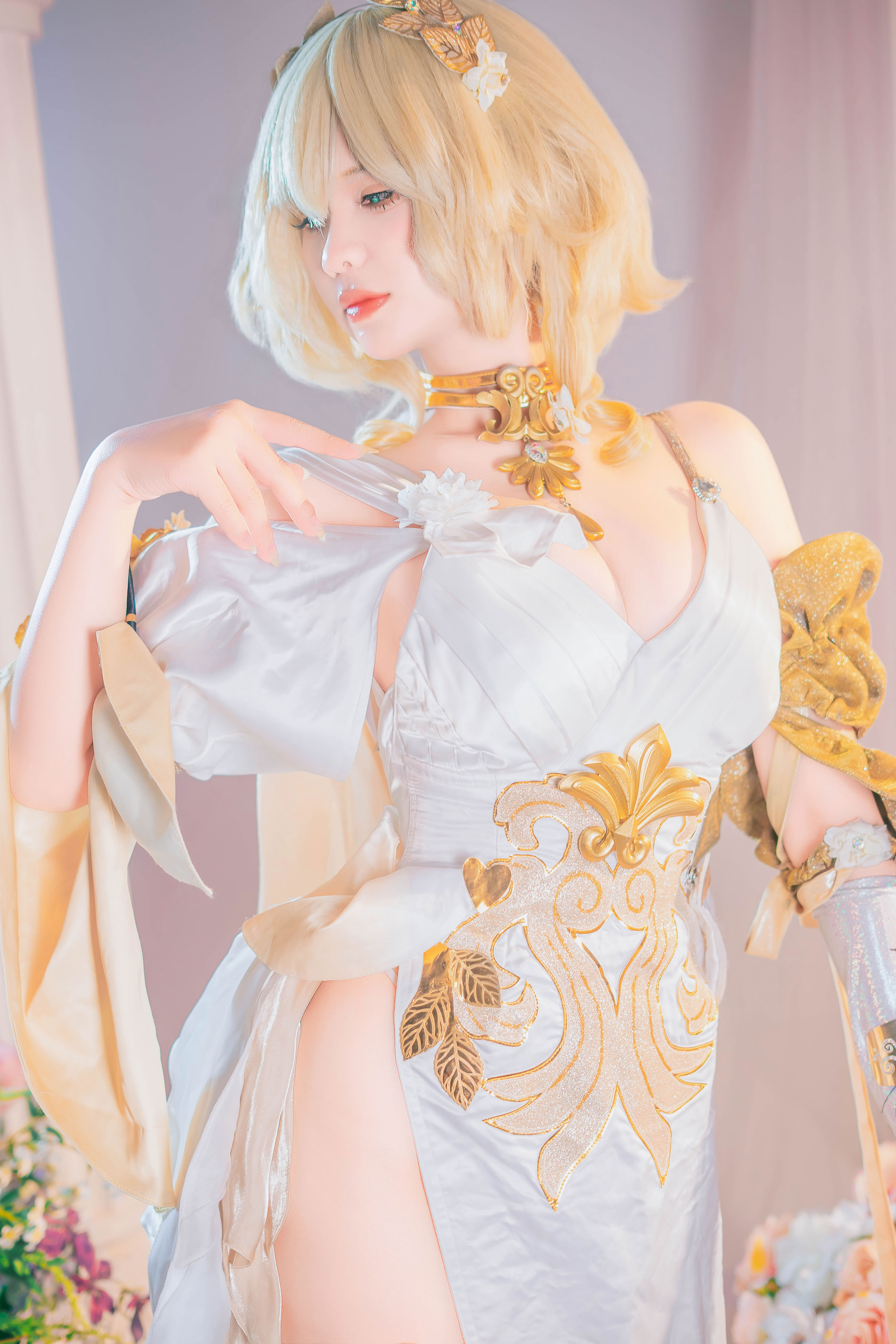 Pyoncos - Aglaea (Honkai: Đường sắt ngôi sao)