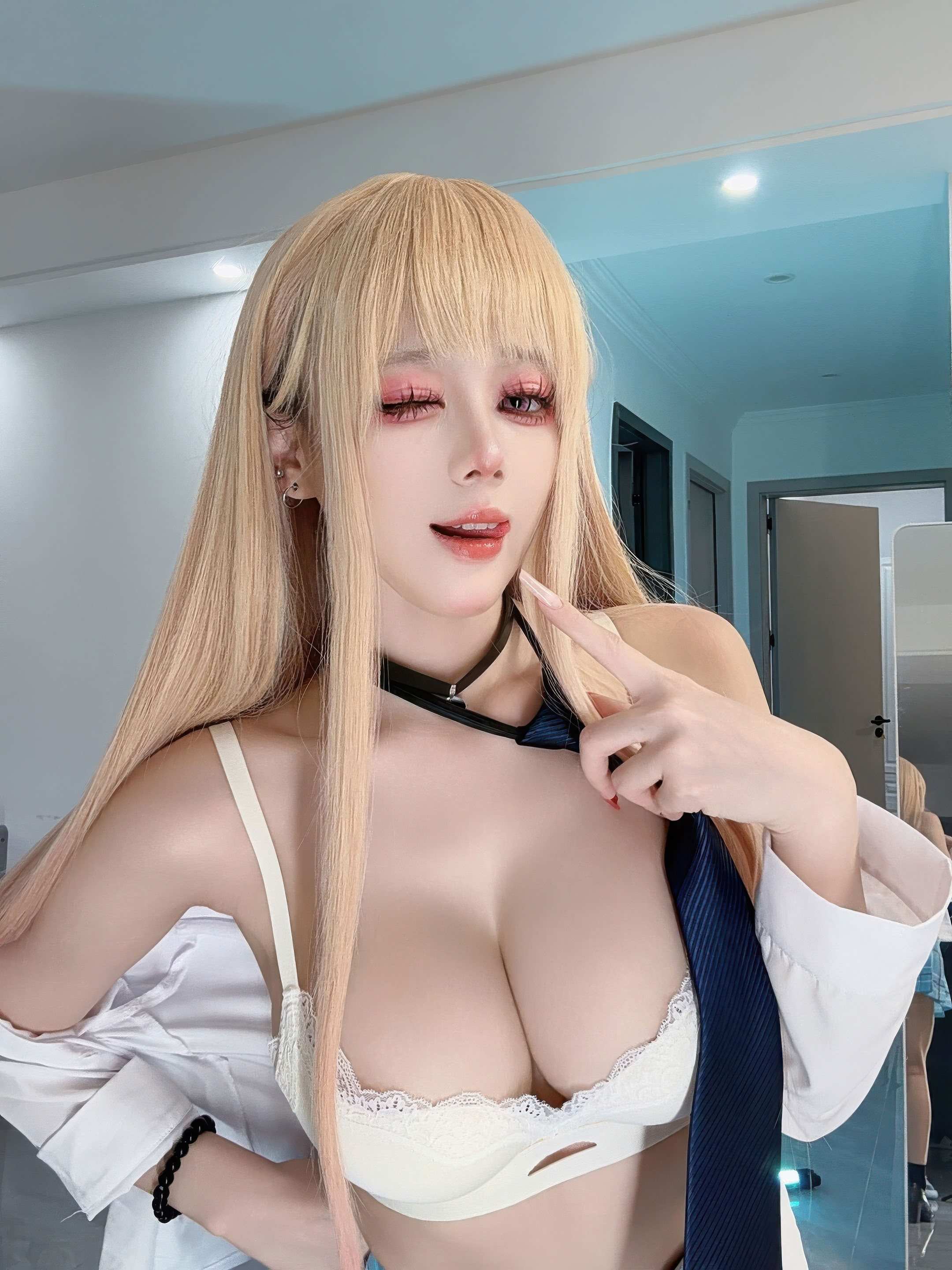 Chín Chữ - Búp Bê Mặc Quần Áo Yêu Kitagawa Umume