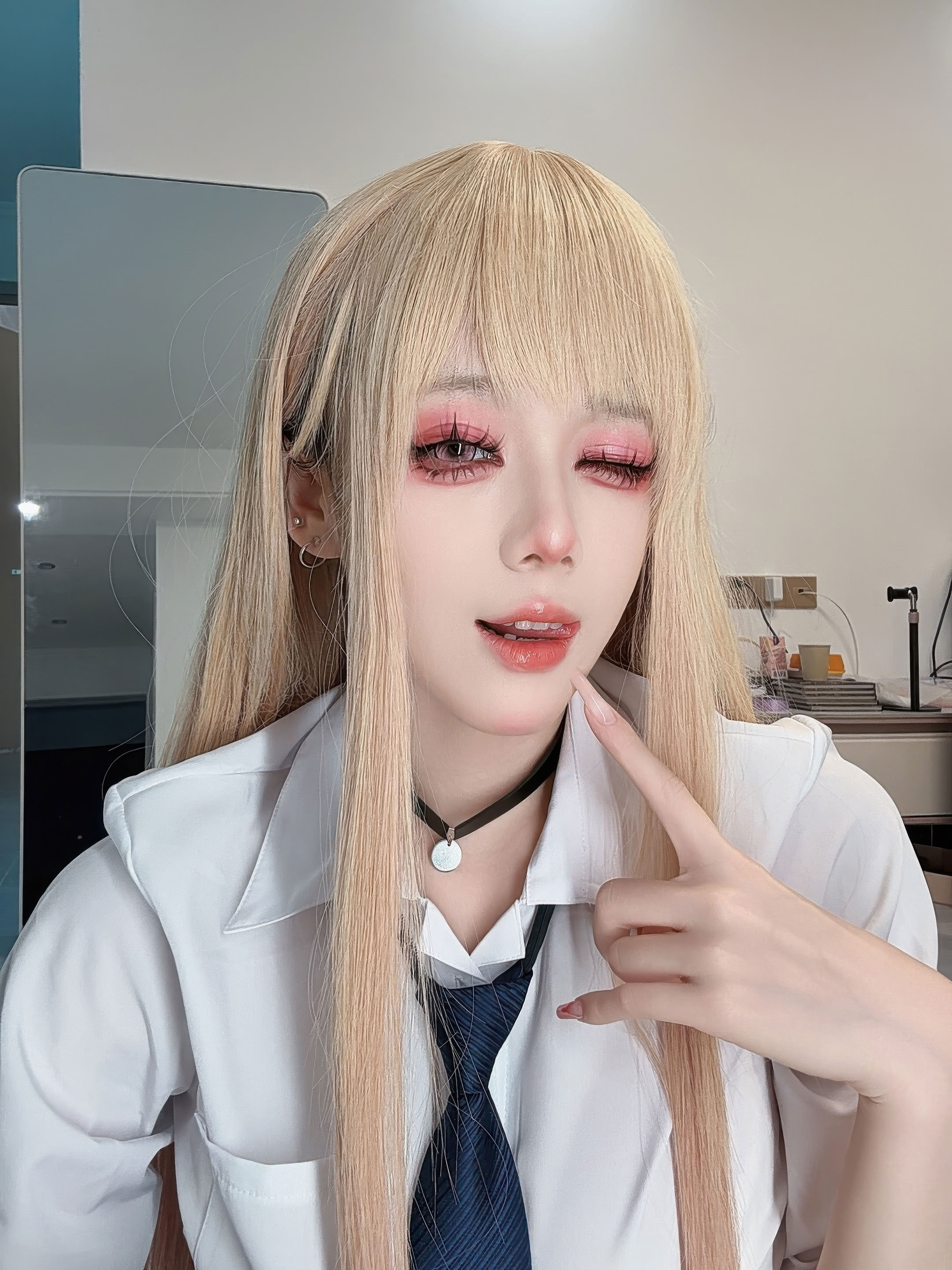 Chín Chữ - Búp Bê Mặc Quần Áo Yêu Kitagawa Umume