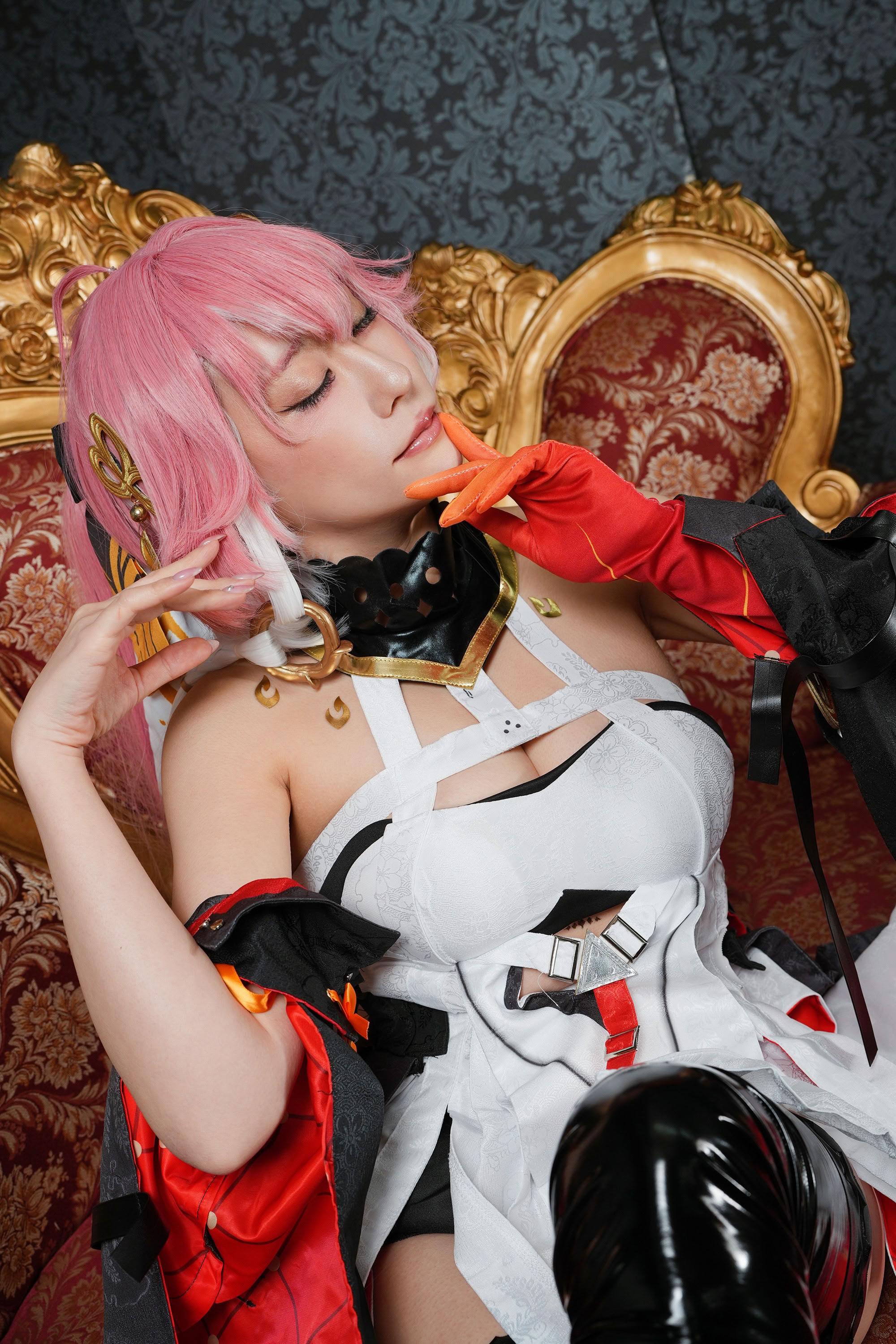 Naki Dâm Dục Gaiden/Mitsushio/Nagari