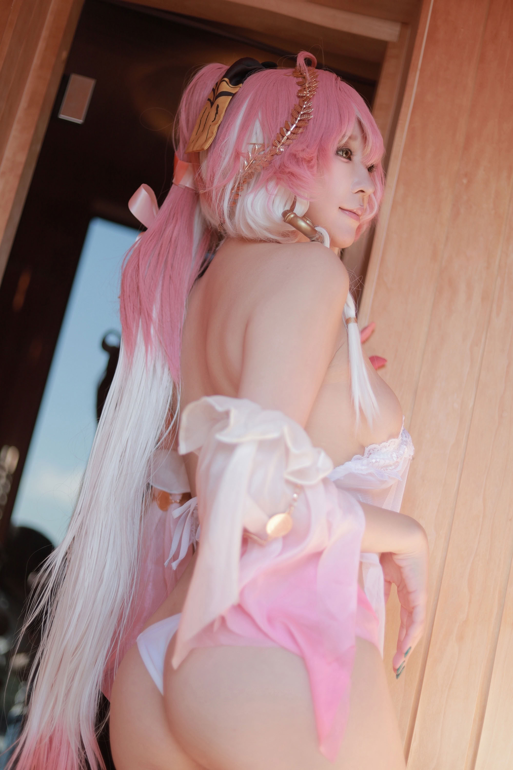 Naki Dâm Dục Gaiden/Mitsushio/Nagari