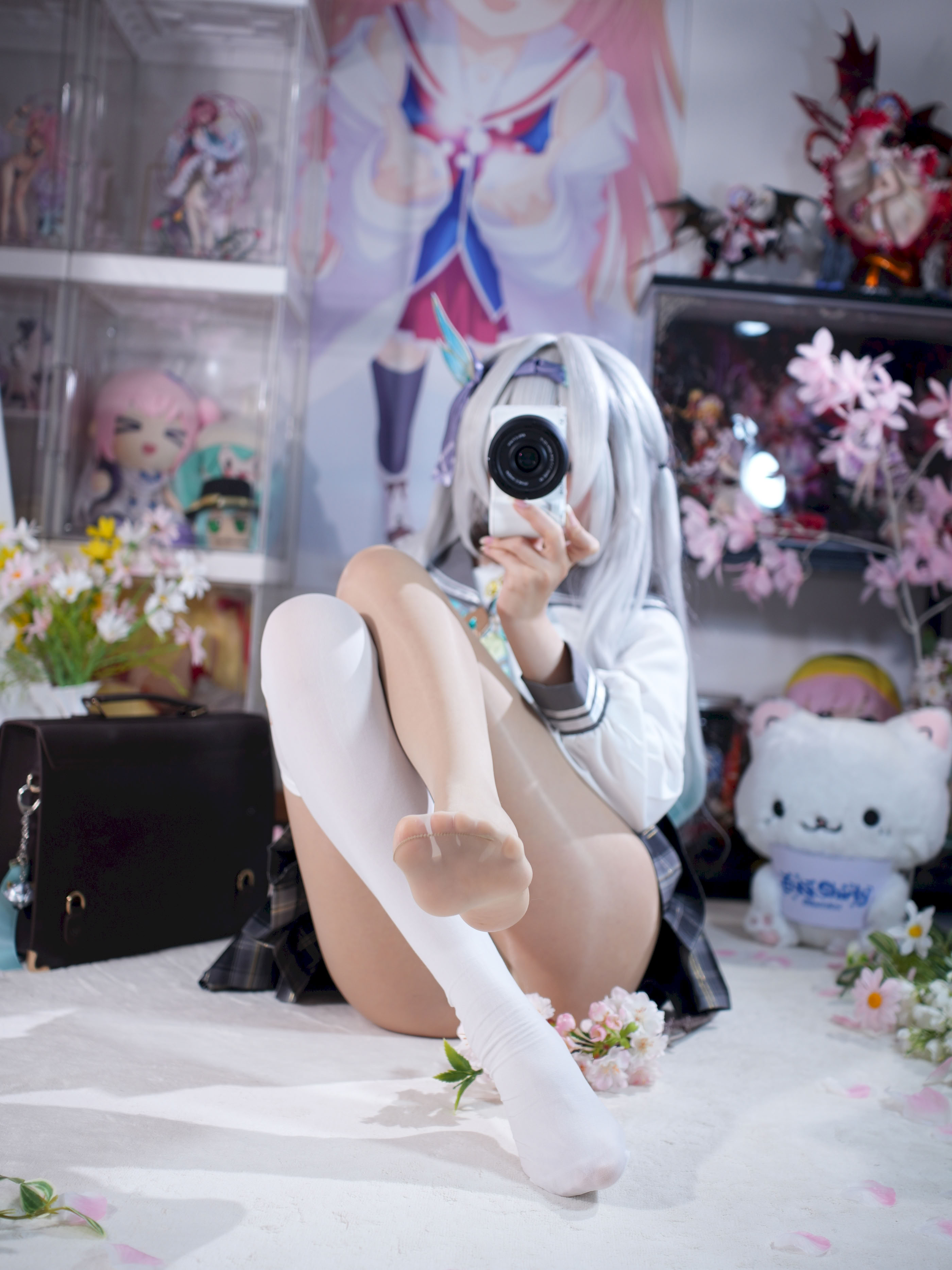 White Oak Shirly - Quà lưu niệm mùa xuân đom đóm (Honkai: Star Dome Railway)