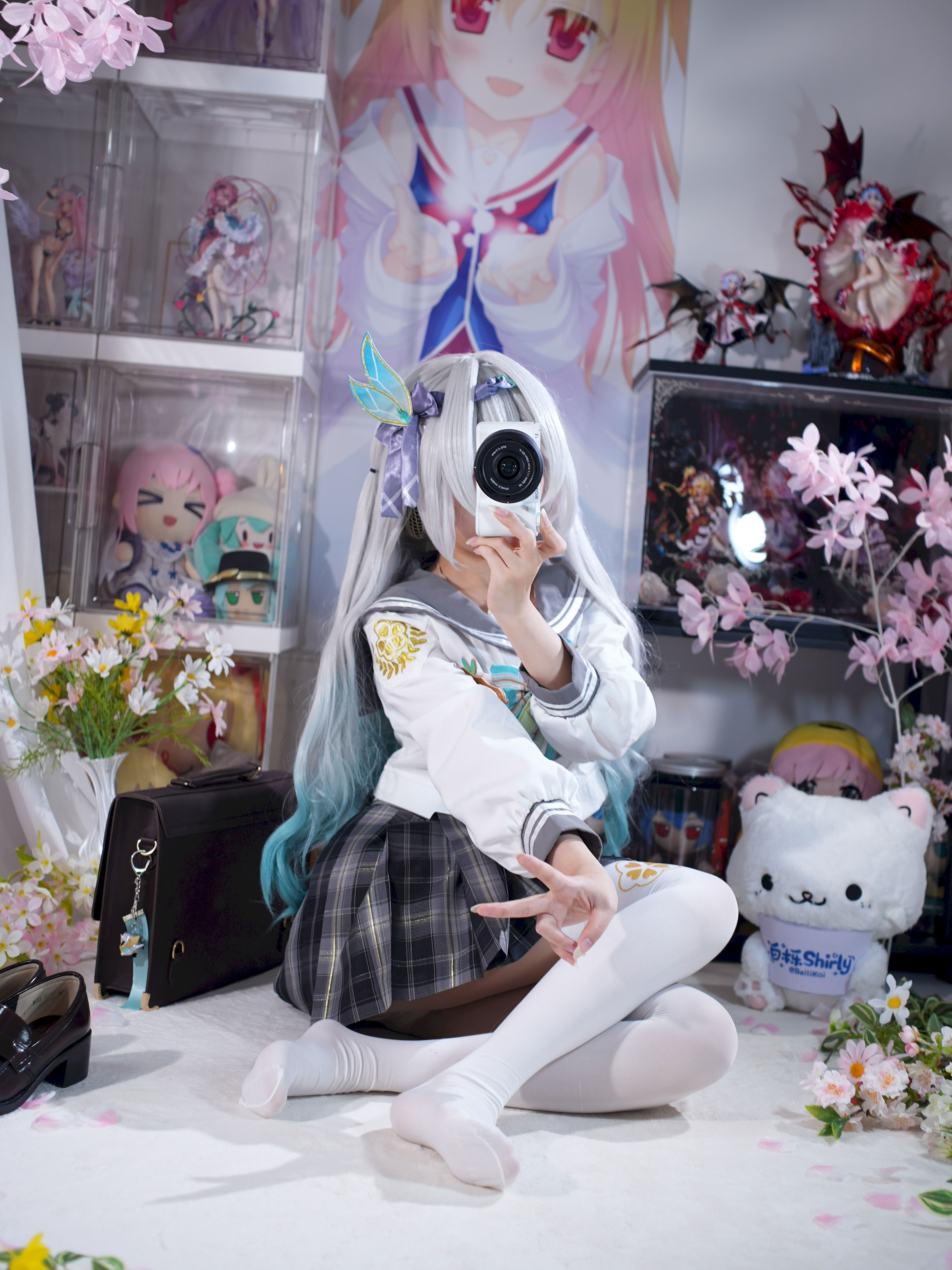 White Oak Shirly - Quà lưu niệm mùa xuân đom đóm (Honkai: Star Dome Railway)