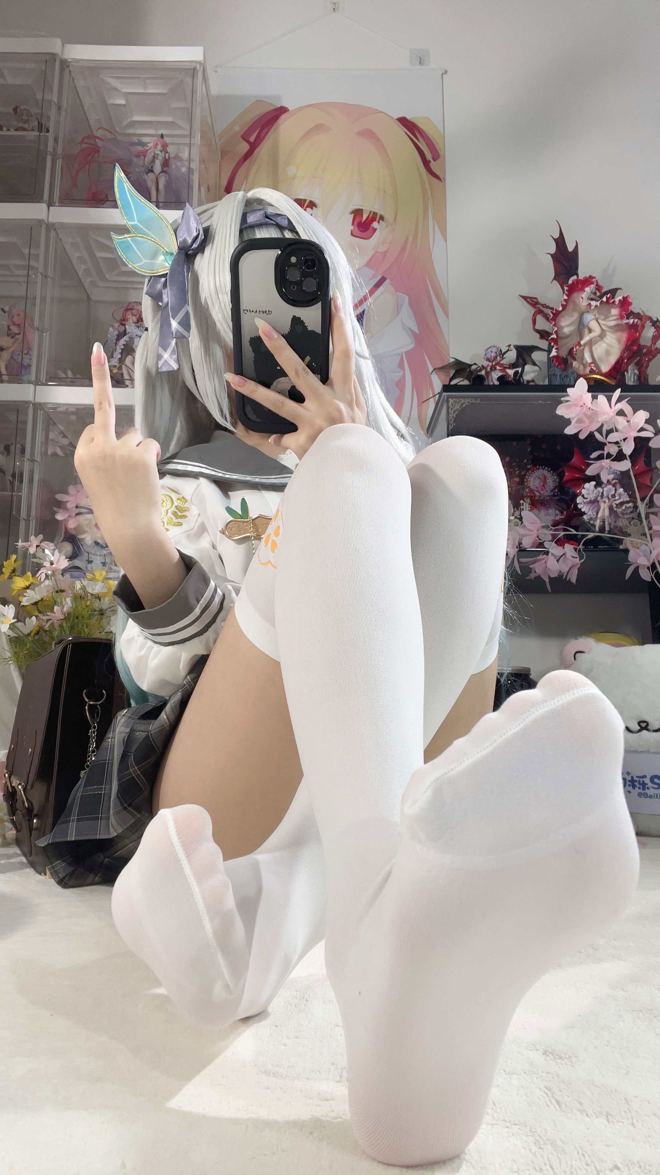 White Oak Shirly - Quà lưu niệm mùa xuân đom đóm (Honkai: Star Dome Railway)