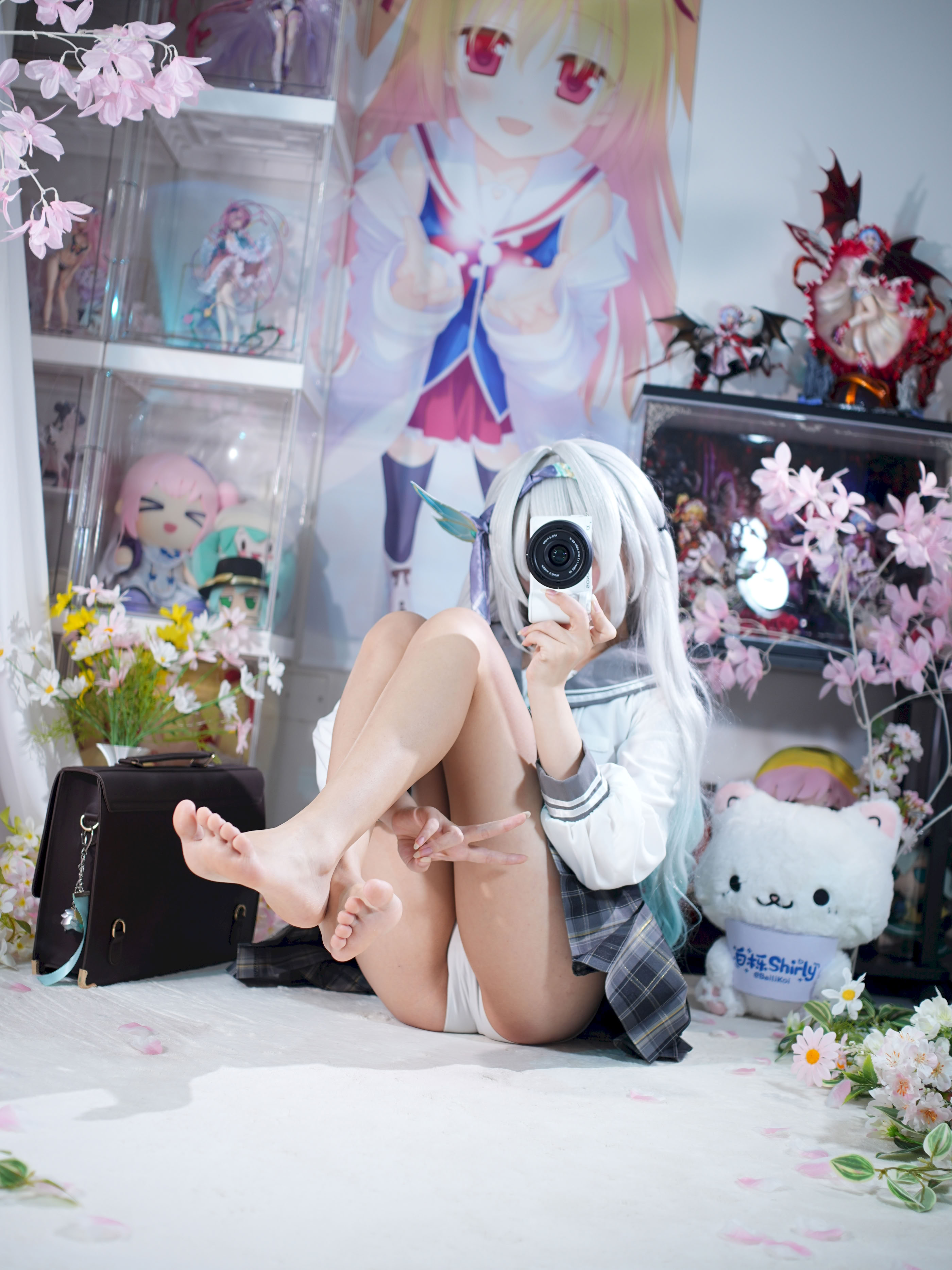 White Oak Shirly - Quà lưu niệm mùa xuân đom đóm (Honkai: Star Dome Railway)