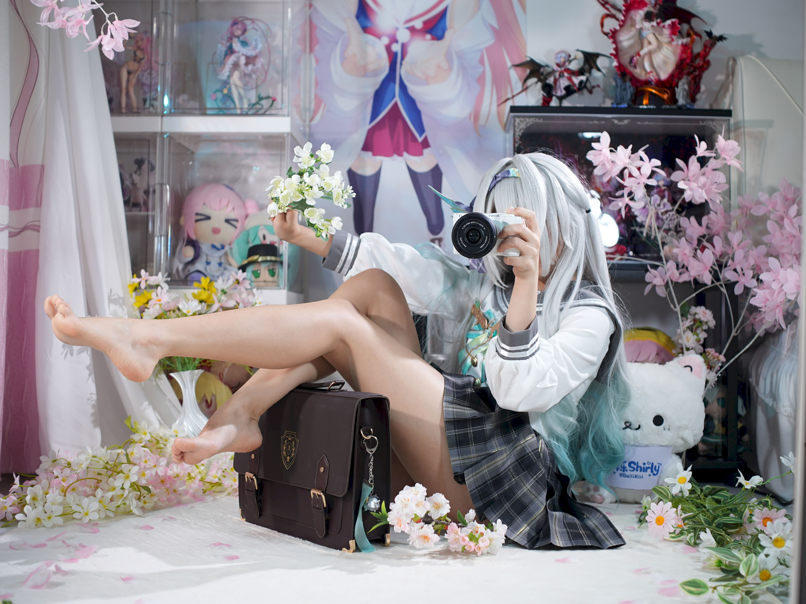 White Oak Shirly - Quà lưu niệm mùa xuân đom đóm (Honkai: Star Dome Railway)