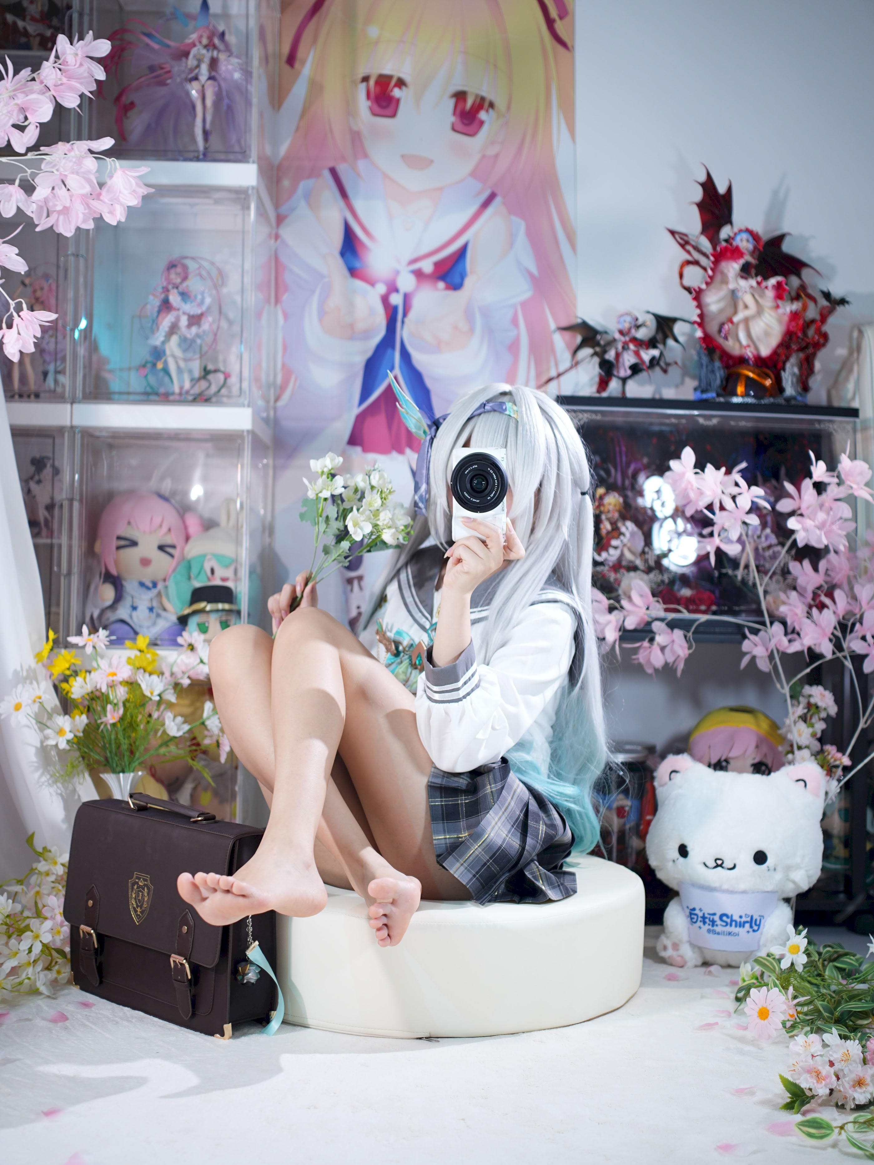 White Oak Shirly - Quà lưu niệm mùa xuân đom đóm (Honkai: Star Dome Railway)