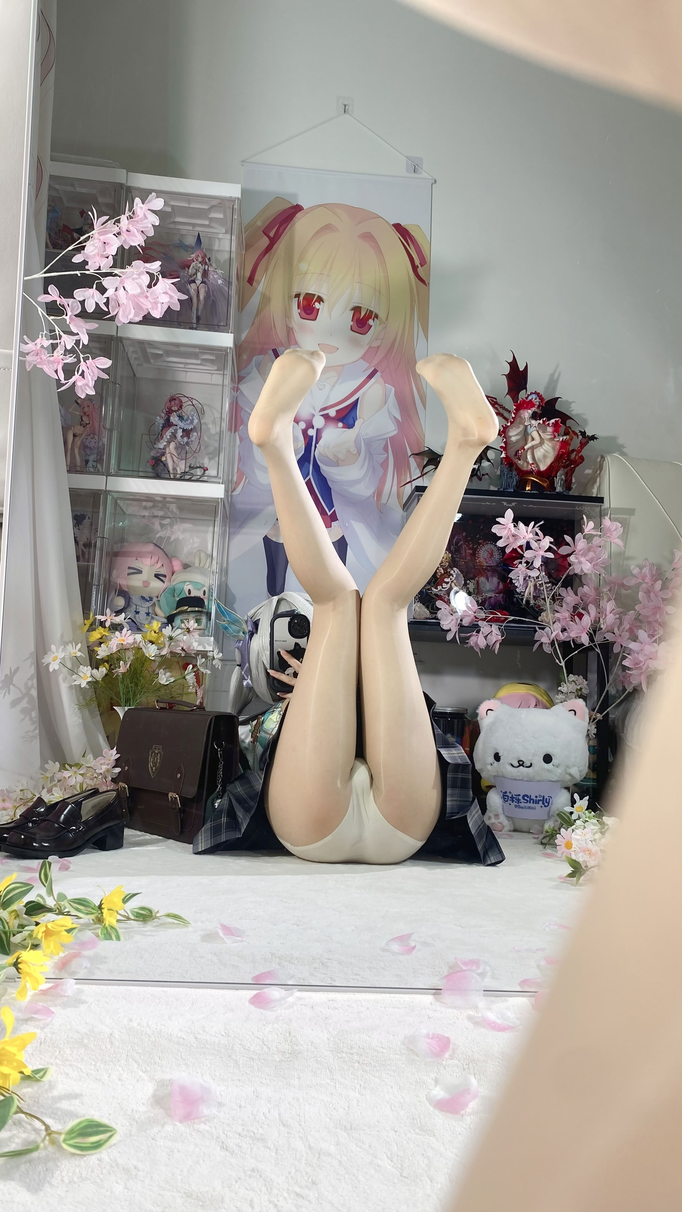 White Oak Shirly - Quà lưu niệm mùa xuân đom đóm (Honkai: Star Dome Railway)