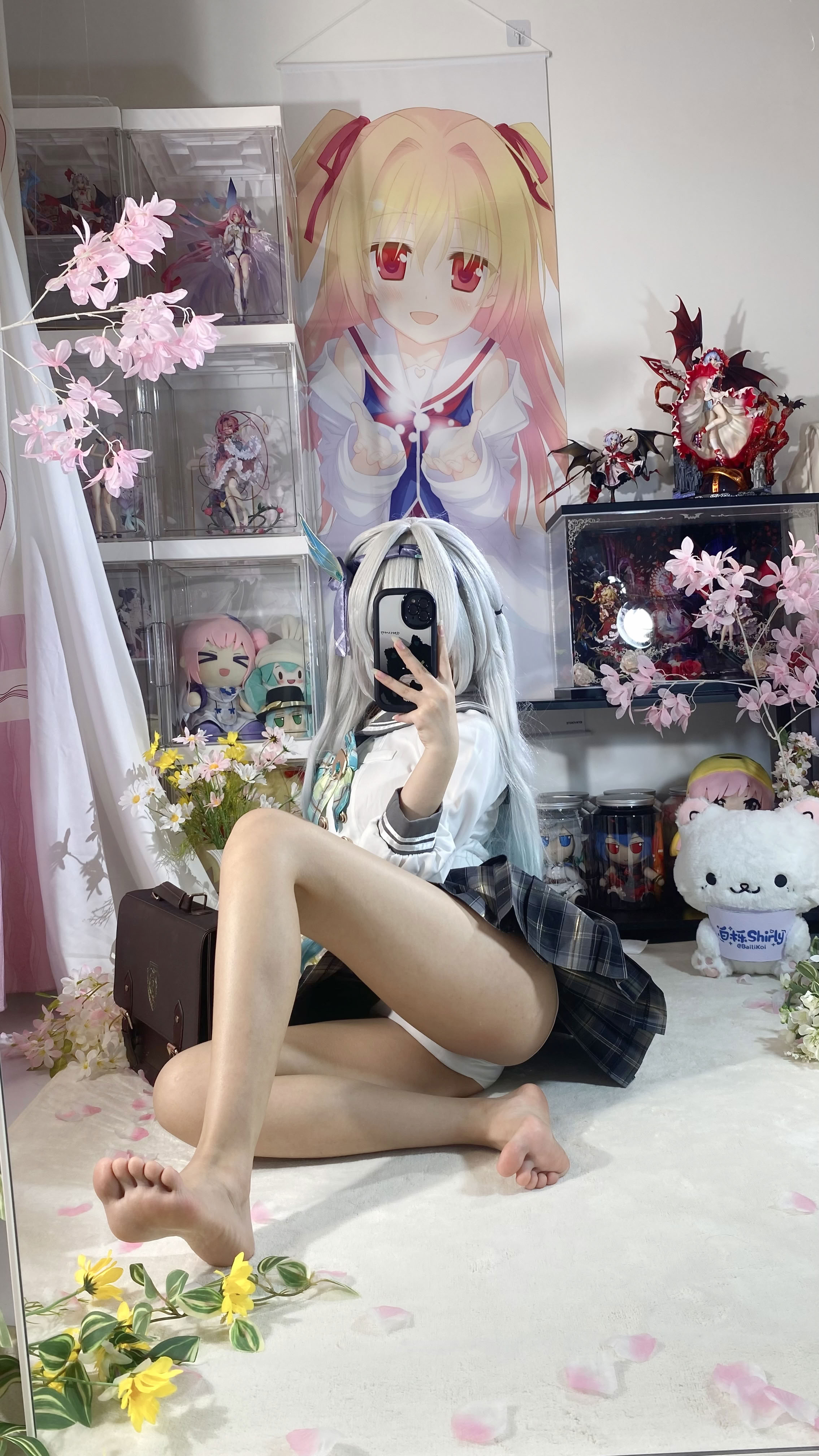 White Oak Shirly - Quà lưu niệm mùa xuân đom đóm (Honkai: Star Dome Railway)