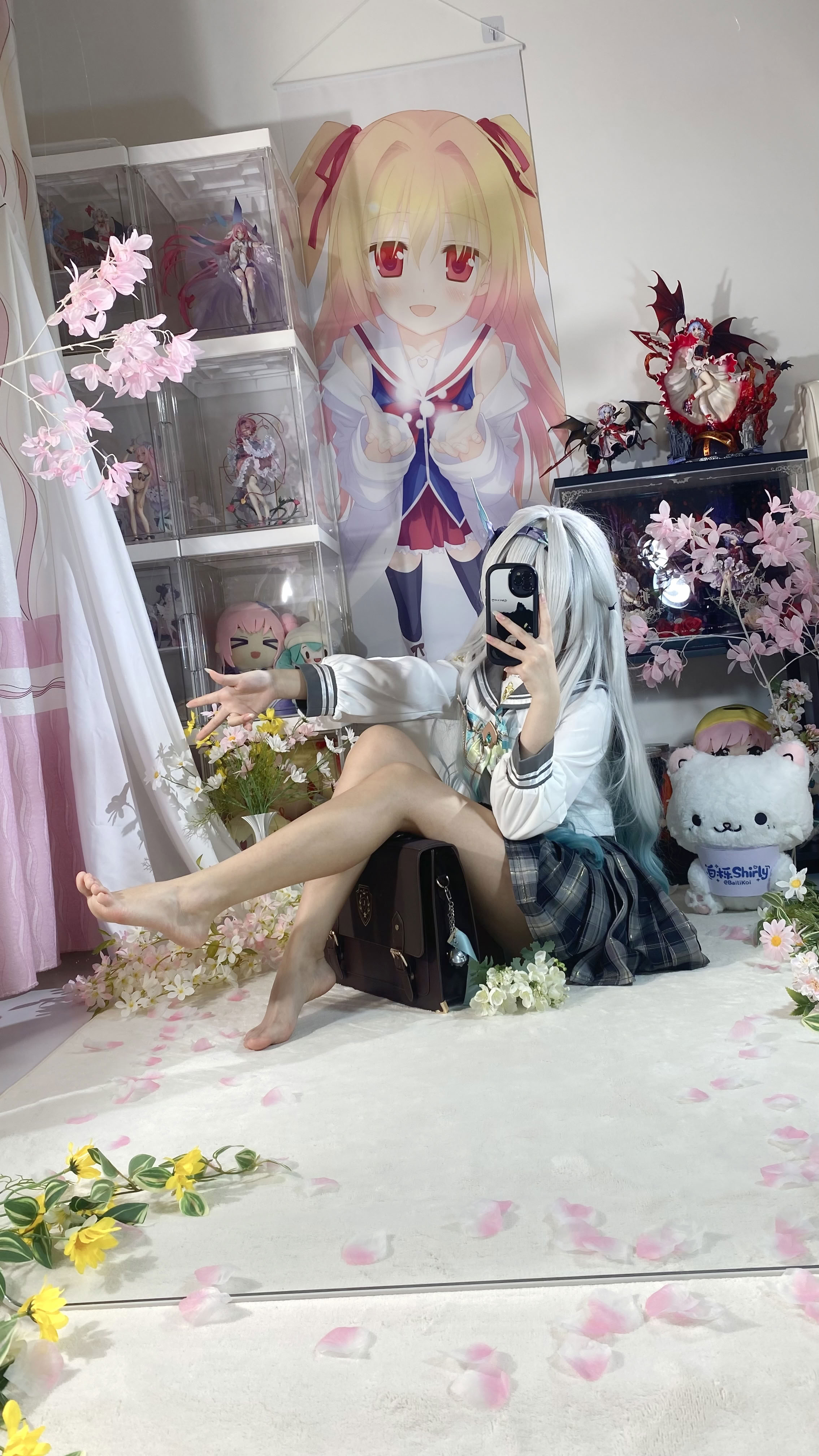 White Oak Shirly - Quà lưu niệm mùa xuân đom đóm (Honkai: Star Dome Railway)