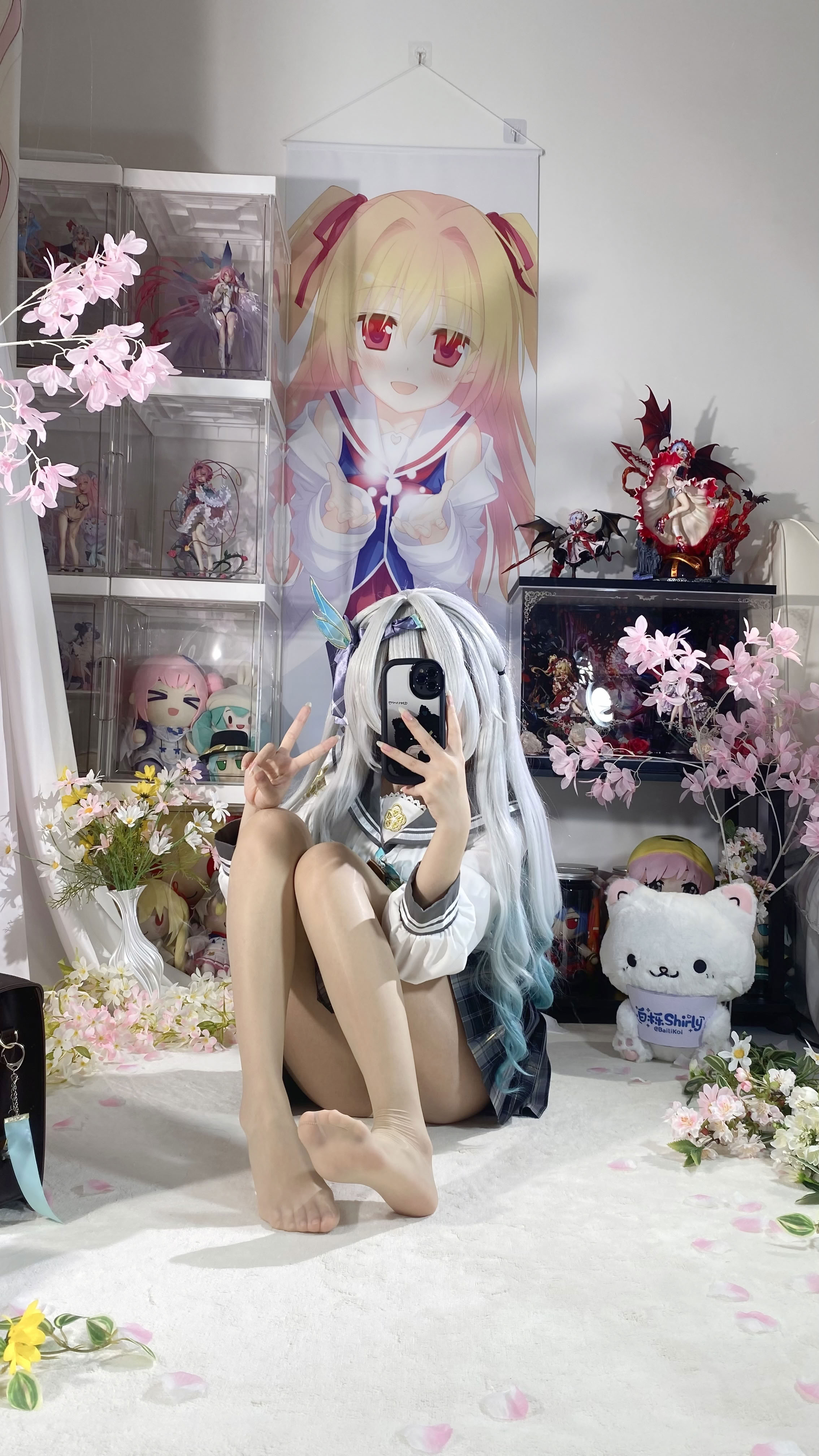 White Oak Shirly - Quà lưu niệm mùa xuân đom đóm (Honkai: Star Dome Railway)