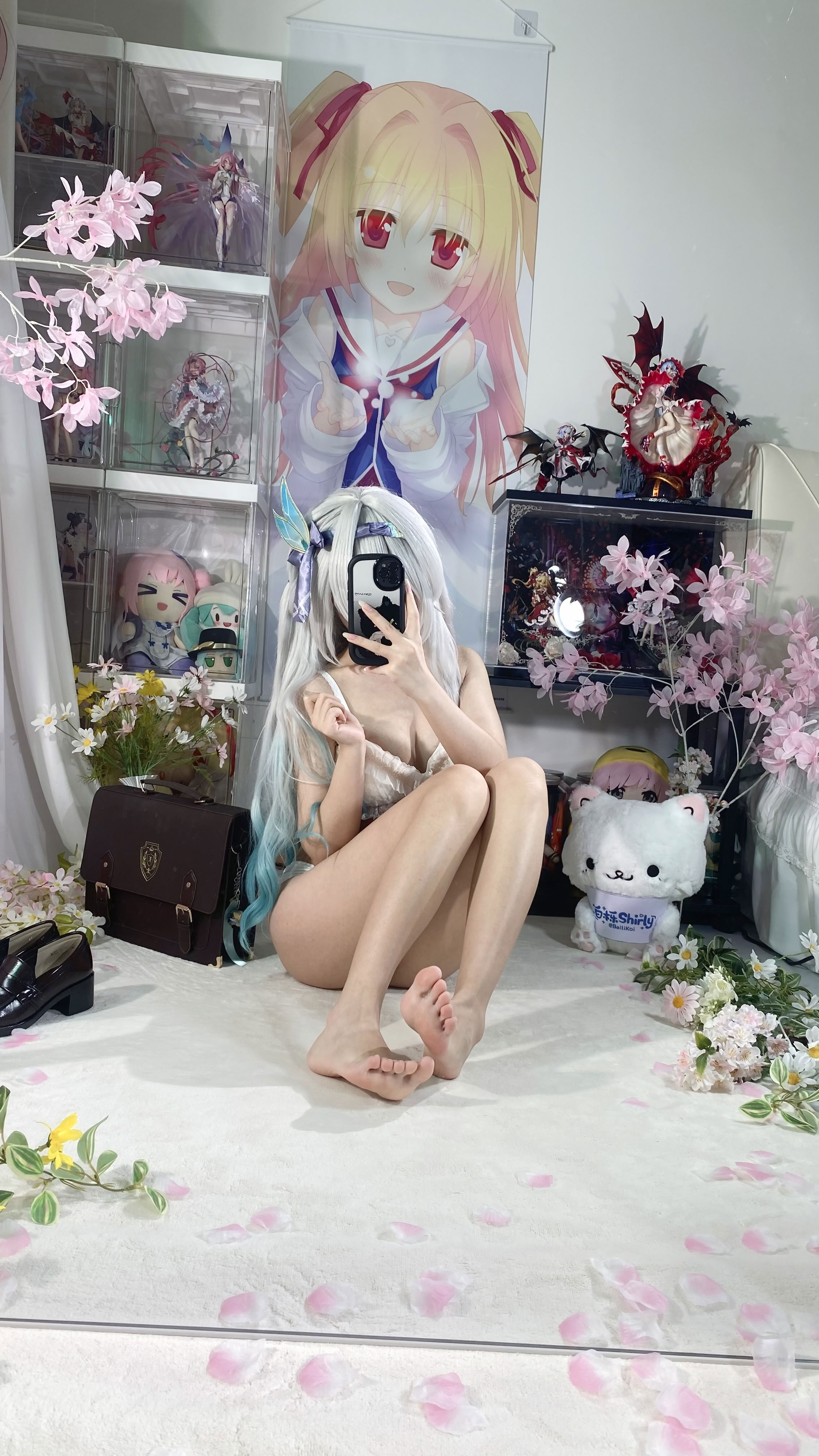 White Oak Shirly - Quà lưu niệm mùa xuân đom đóm (Honkai: Star Dome Railway)