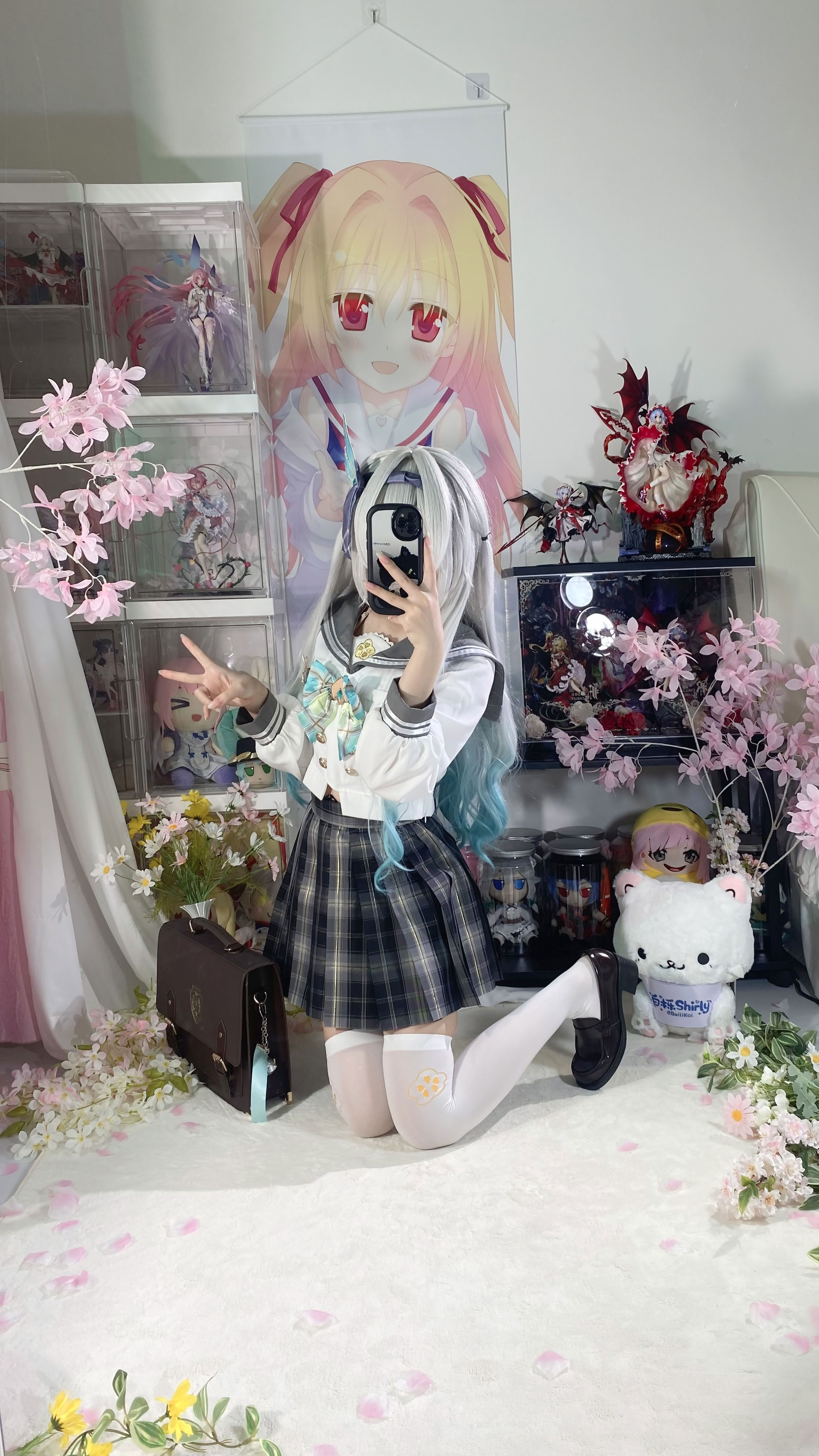 White Oak Shirly - Quà lưu niệm mùa xuân đom đóm (Honkai: Star Dome Railway)