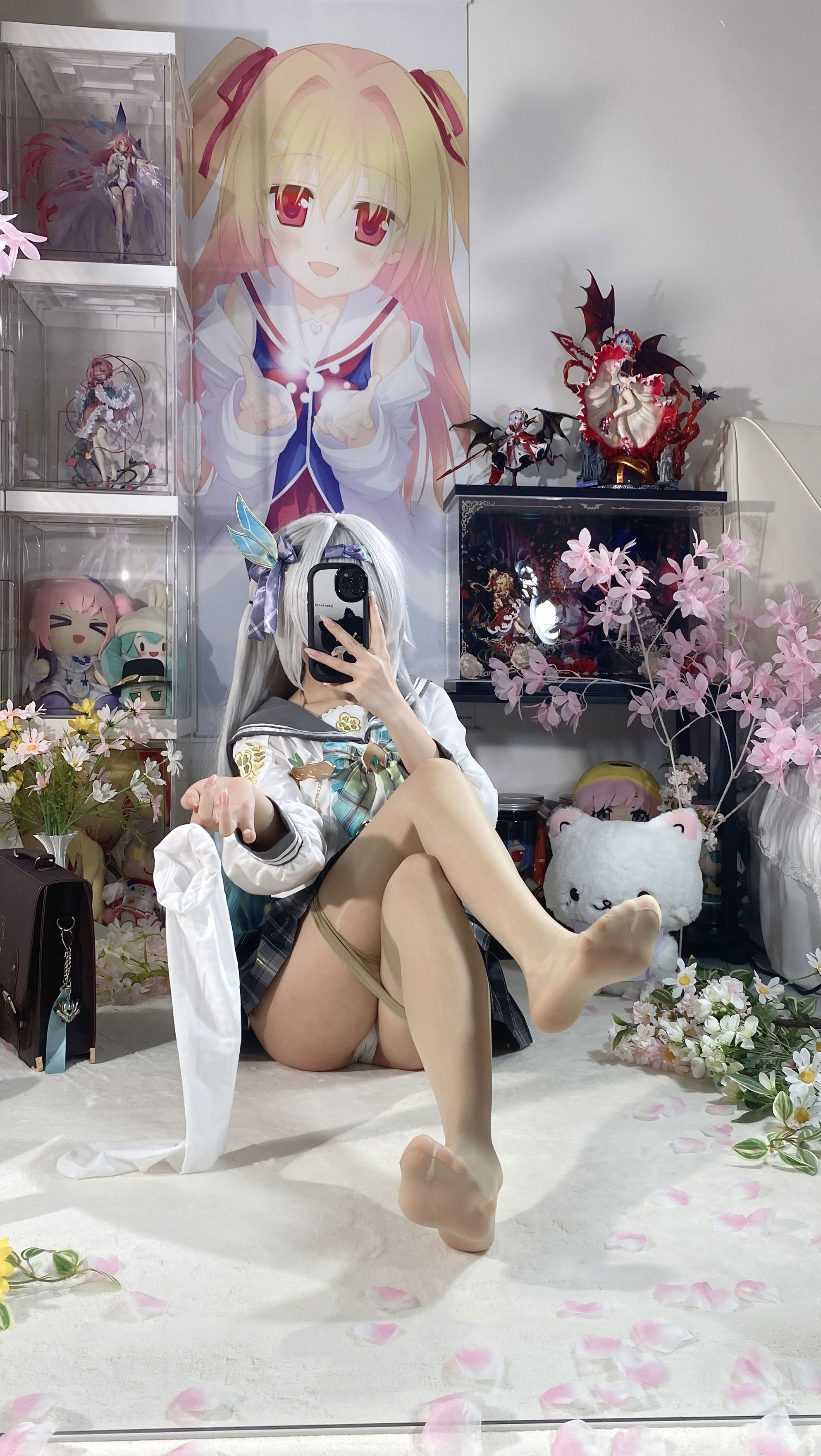 White Oak Shirly - Quà lưu niệm mùa xuân đom đóm (Honkai: Star Dome Railway)