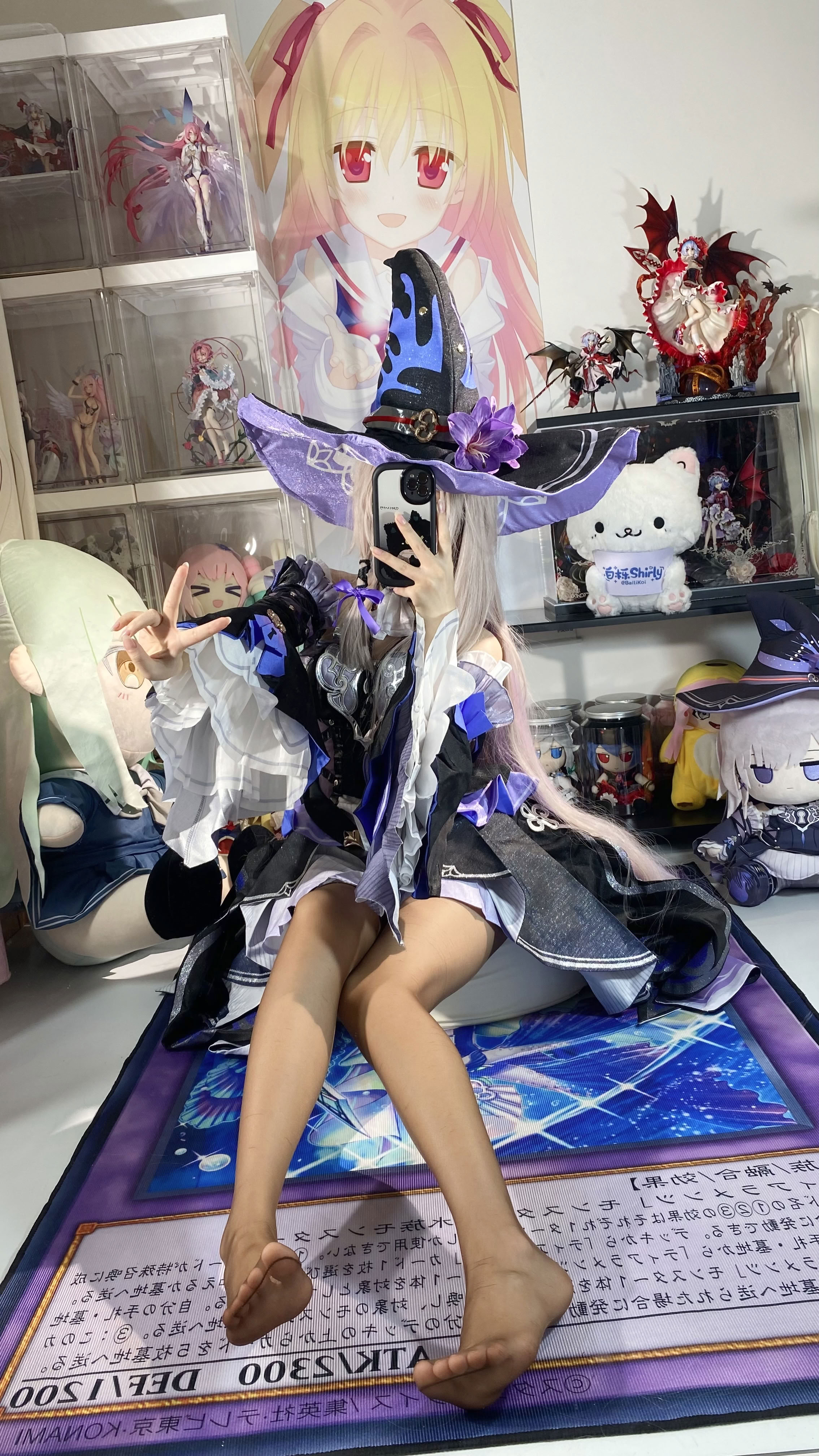 White Oak Shirly - Tháp đen lớn (Honkai Impact: Đường sắt mái vòm ngôi sao)