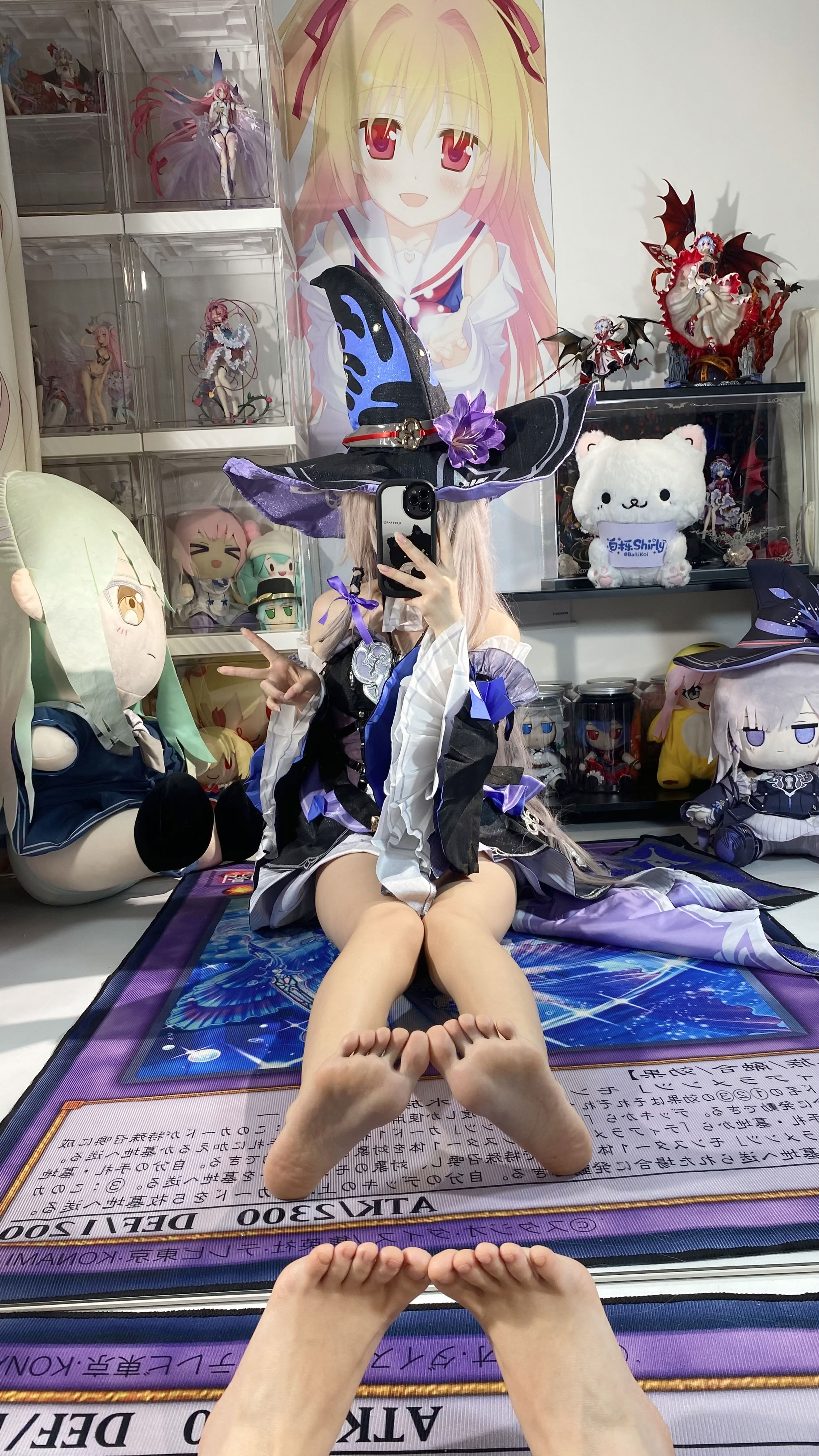 White Oak Shirly - Tháp đen lớn (Honkai Impact: Đường sắt mái vòm ngôi sao)