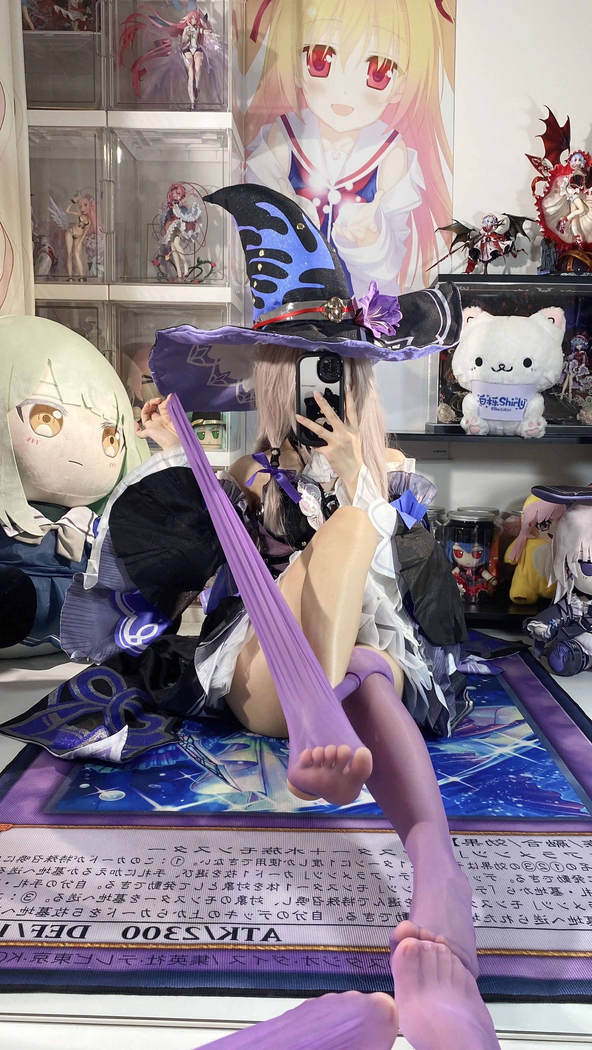 White Oak Shirly - Tháp đen lớn (Honkai Impact: Đường sắt mái vòm ngôi sao)