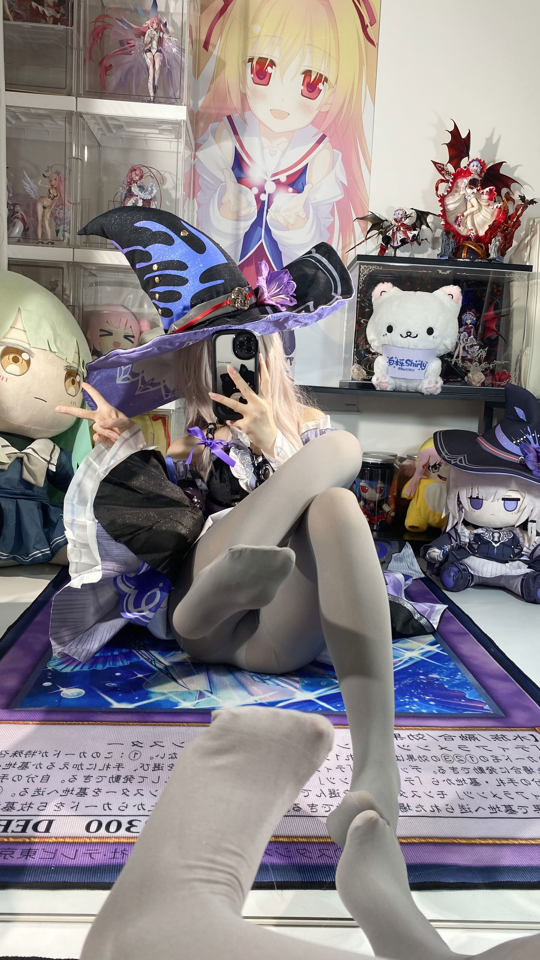 White Oak Shirly - Tháp đen lớn (Honkai Impact: Đường sắt mái vòm ngôi sao)